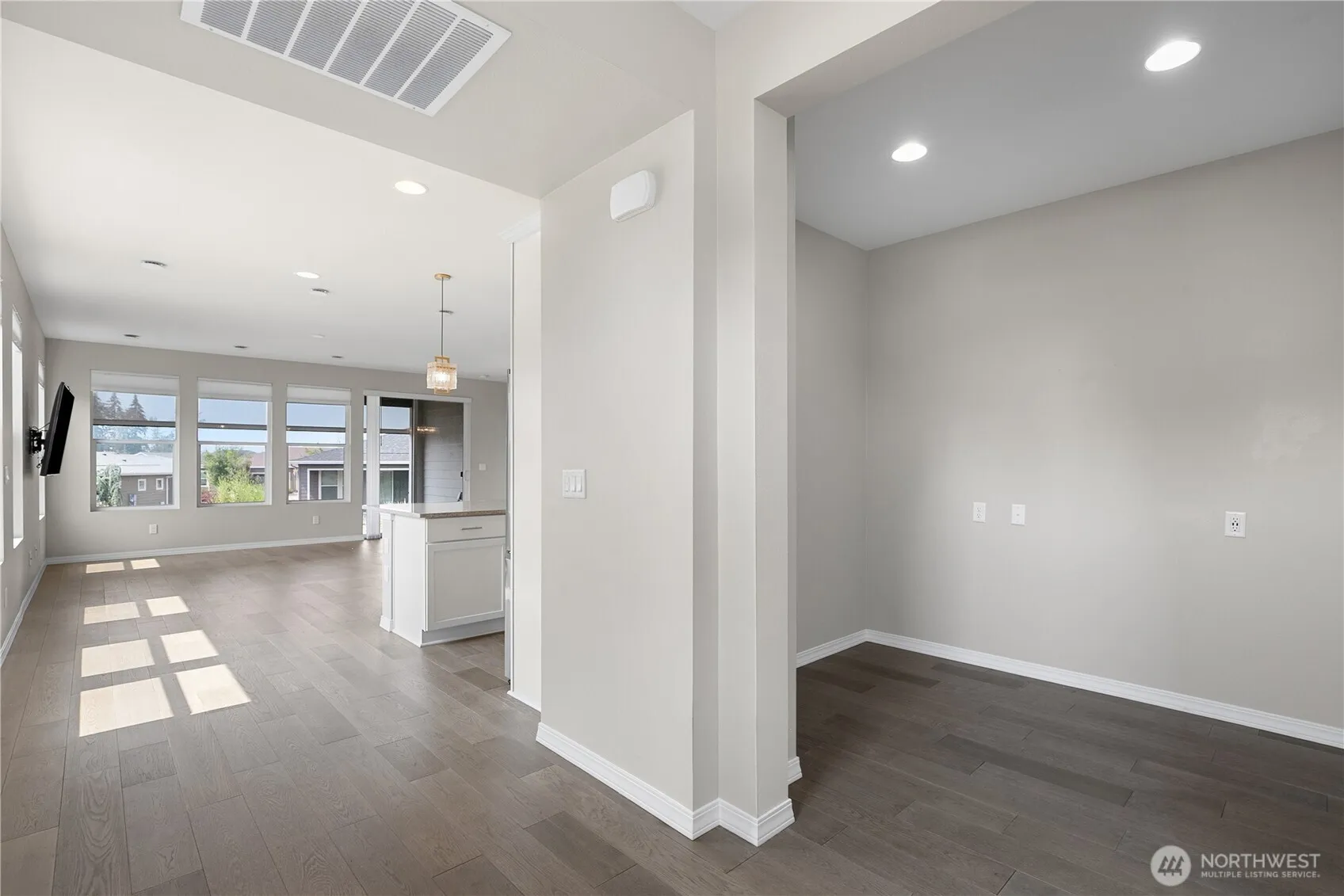 Property photo for 15116 183rd Avenue E, Bonney Lake photo 3