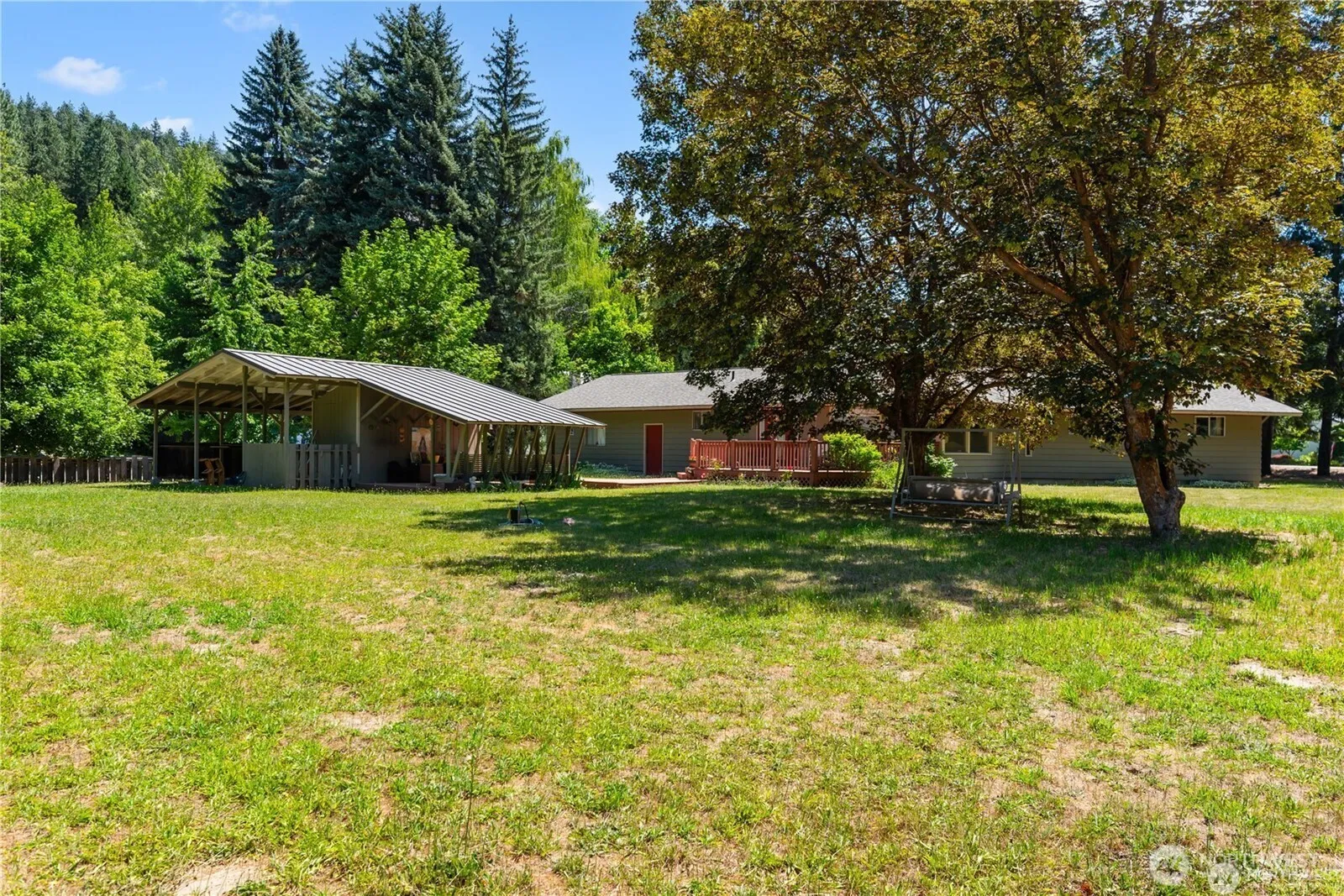 Property photo for 9327 E Leavenworth Road, Leavenworth photo 4