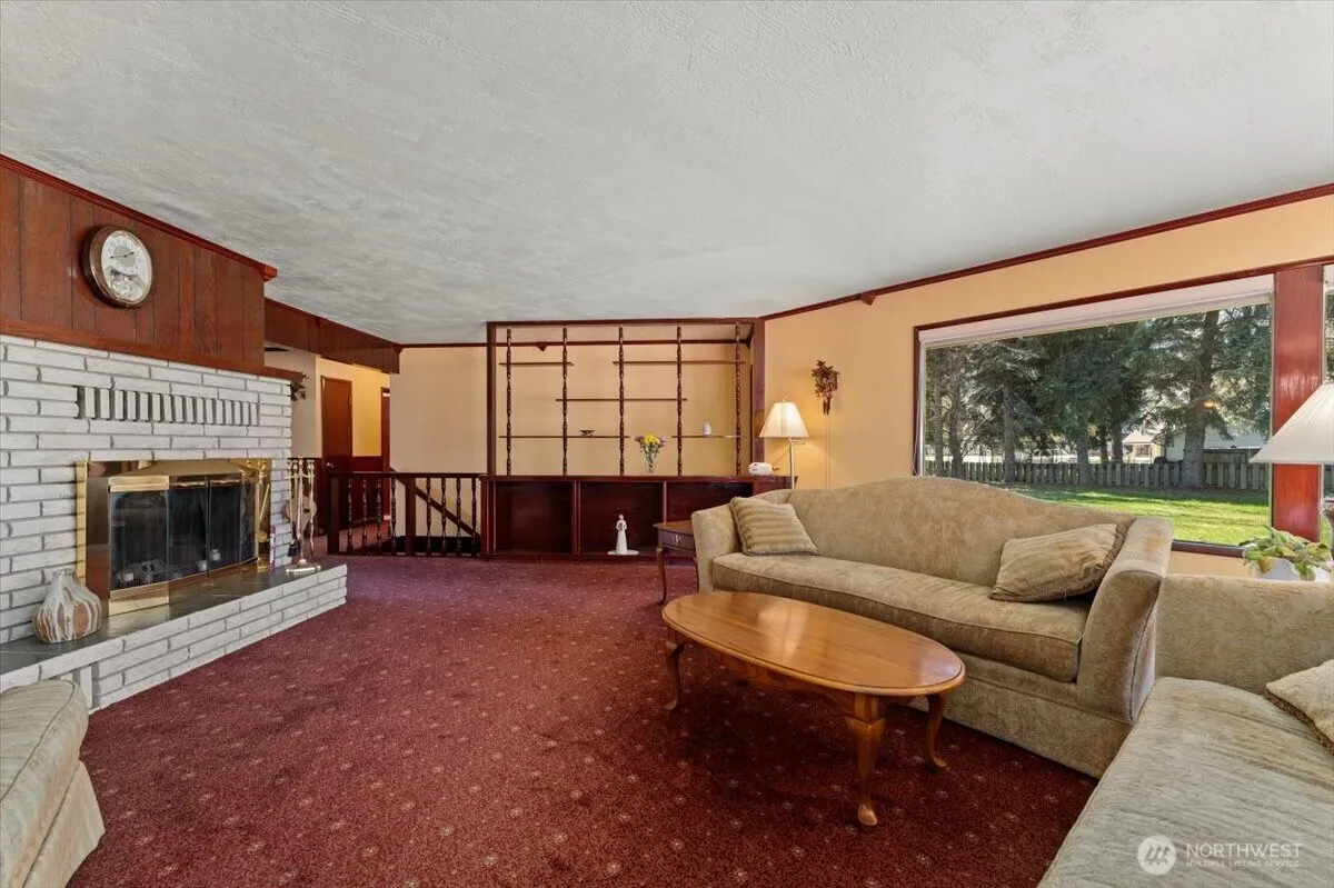 Property photo for 9327 E Leavenworth Road, Leavenworth photo 5