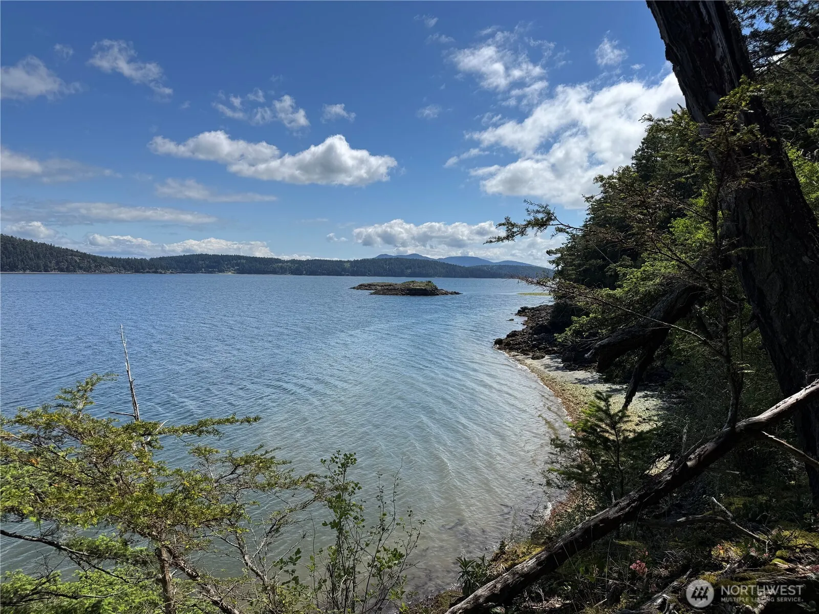 Property photo for 260 Grey Havens Loop, Orcas Island photo 2