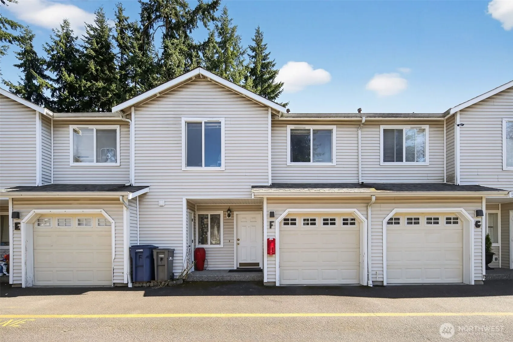Property photo for 15511 35th Avenue W #f, Lynnwood