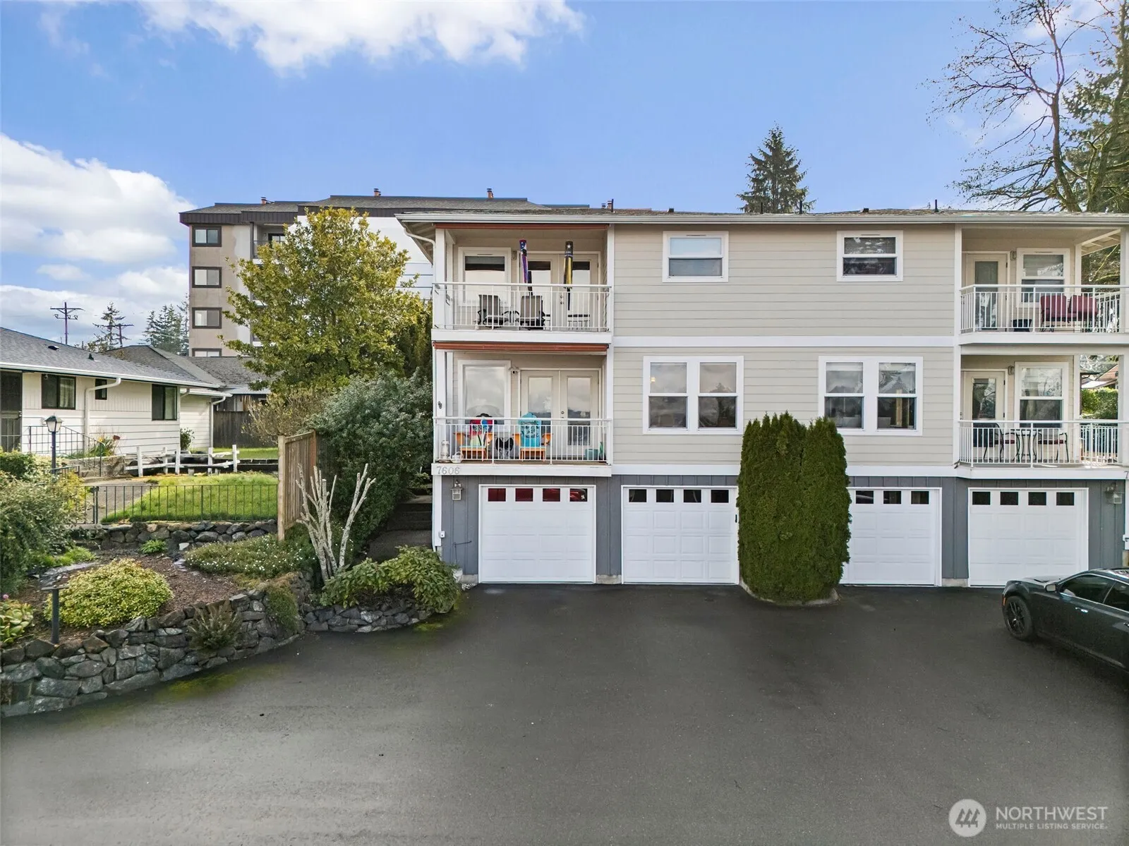Property photo for 7606 19th Street W, Tacoma photo 4