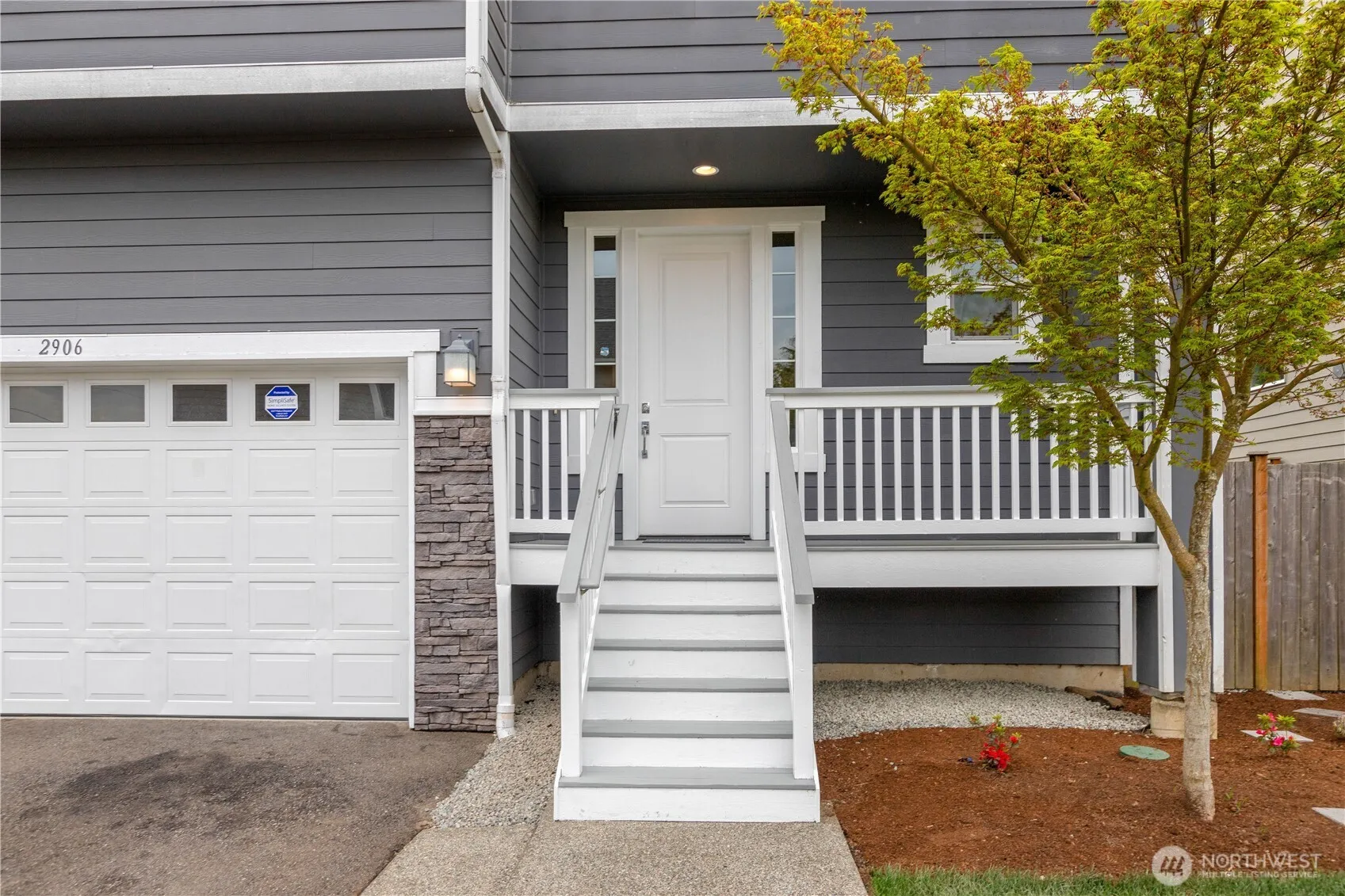 Property photo for 2906 S 135th Street, Tukwila photo 2