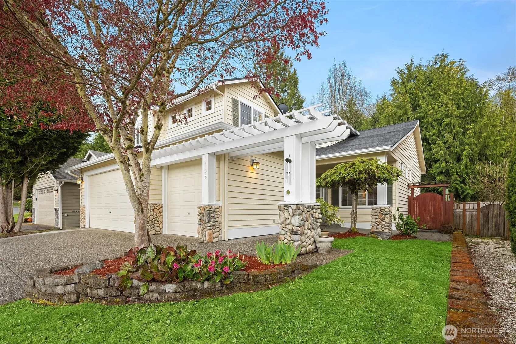 Property photo for 1102 185th Street Se, Bothell photo 3