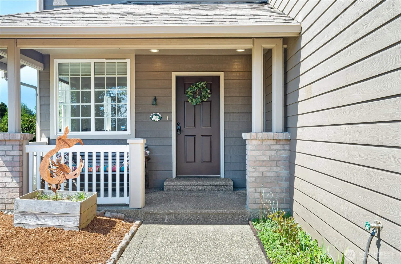 Property photo for 511 E Chance A La Mer Ne, Ocean Shores photo 2