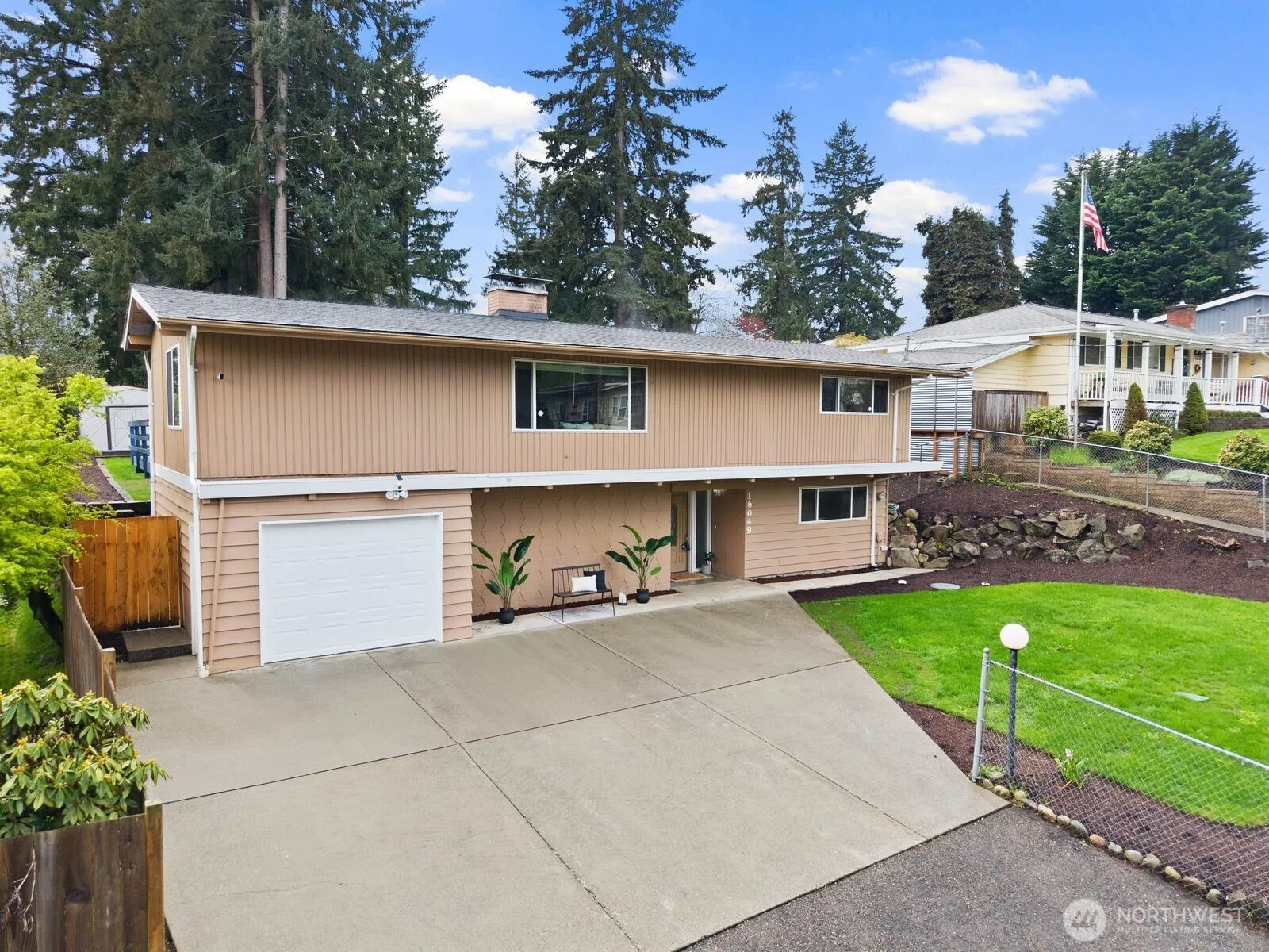 Property photo for 16049 Se 131st Street, Renton