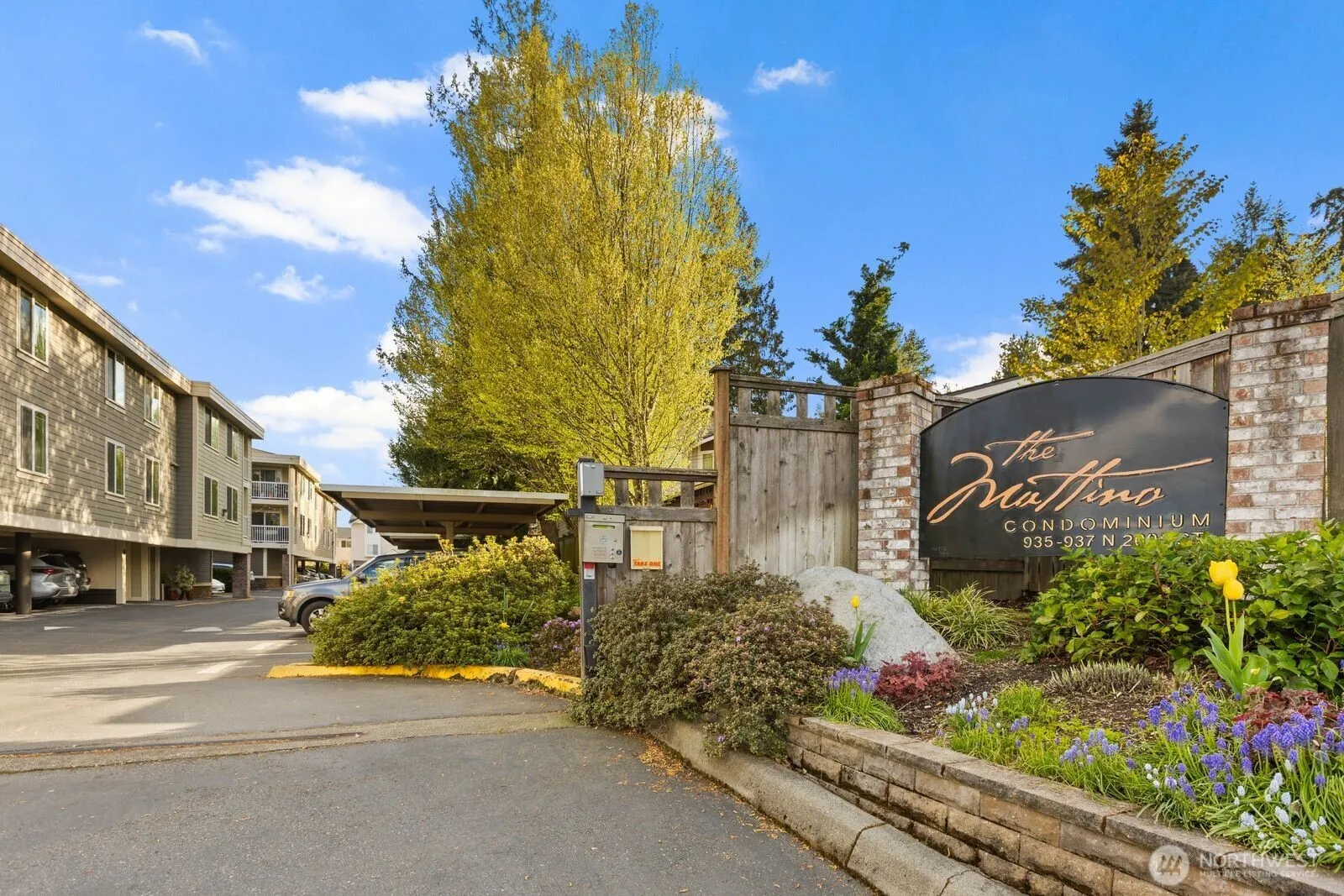 Property photo for 937 N 200th Street #b 203, Shoreline
