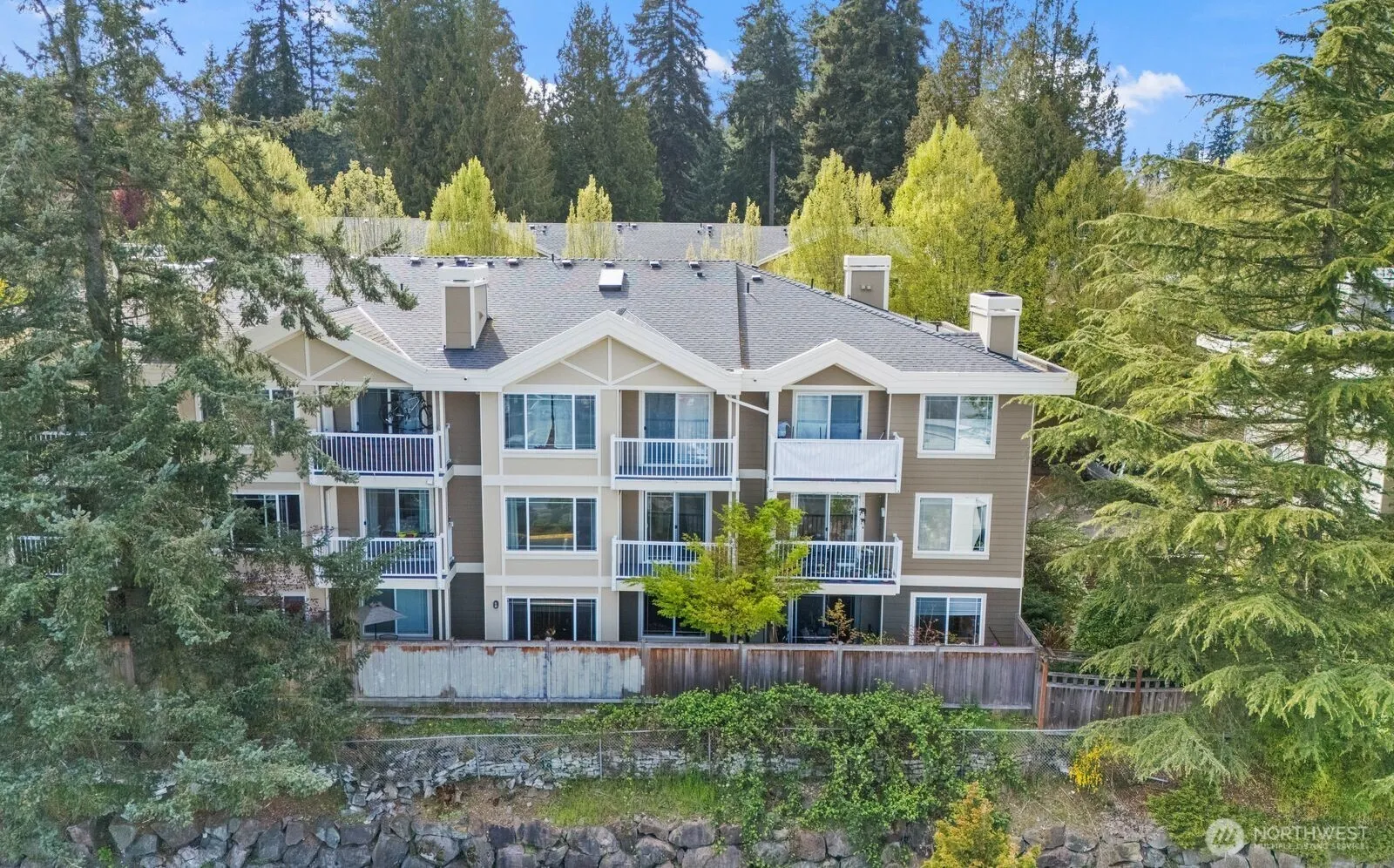 937 N 200th Street #b 203, Shoreline
