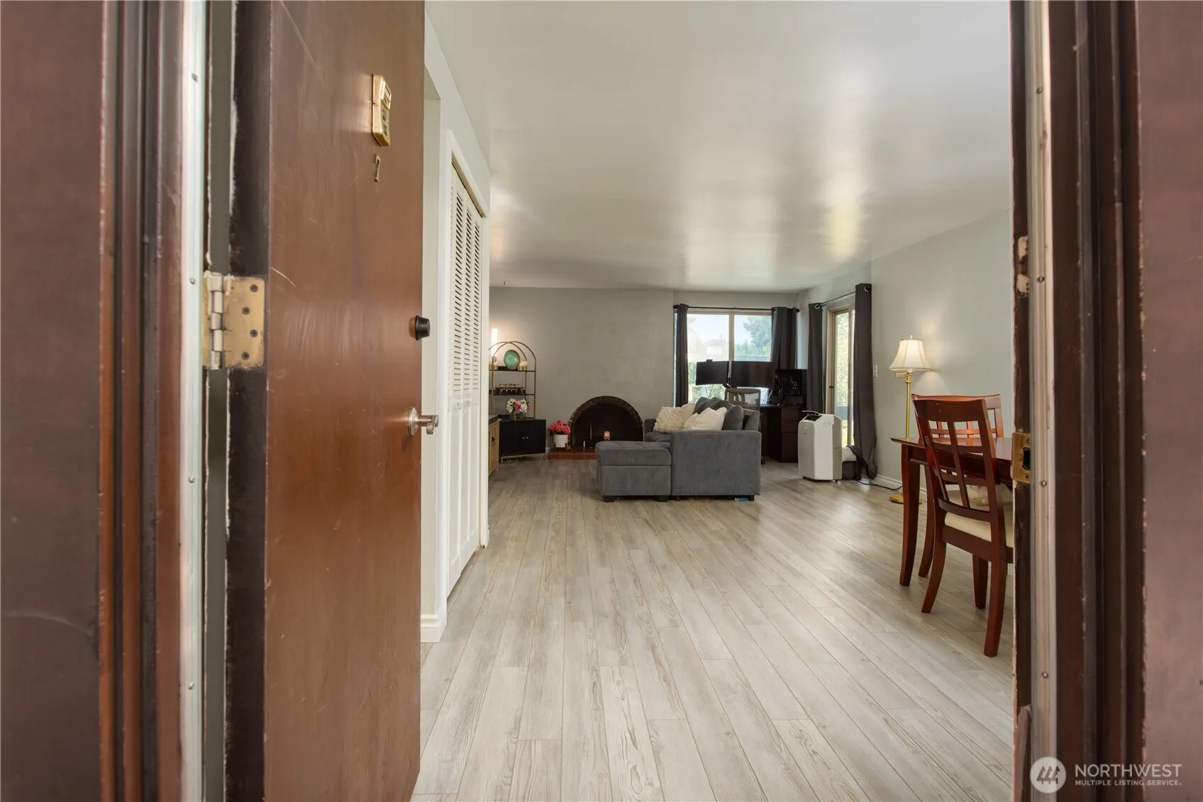 Property photo for 7425 Ruby Drive Sw #c-7, Lakewood photo 2