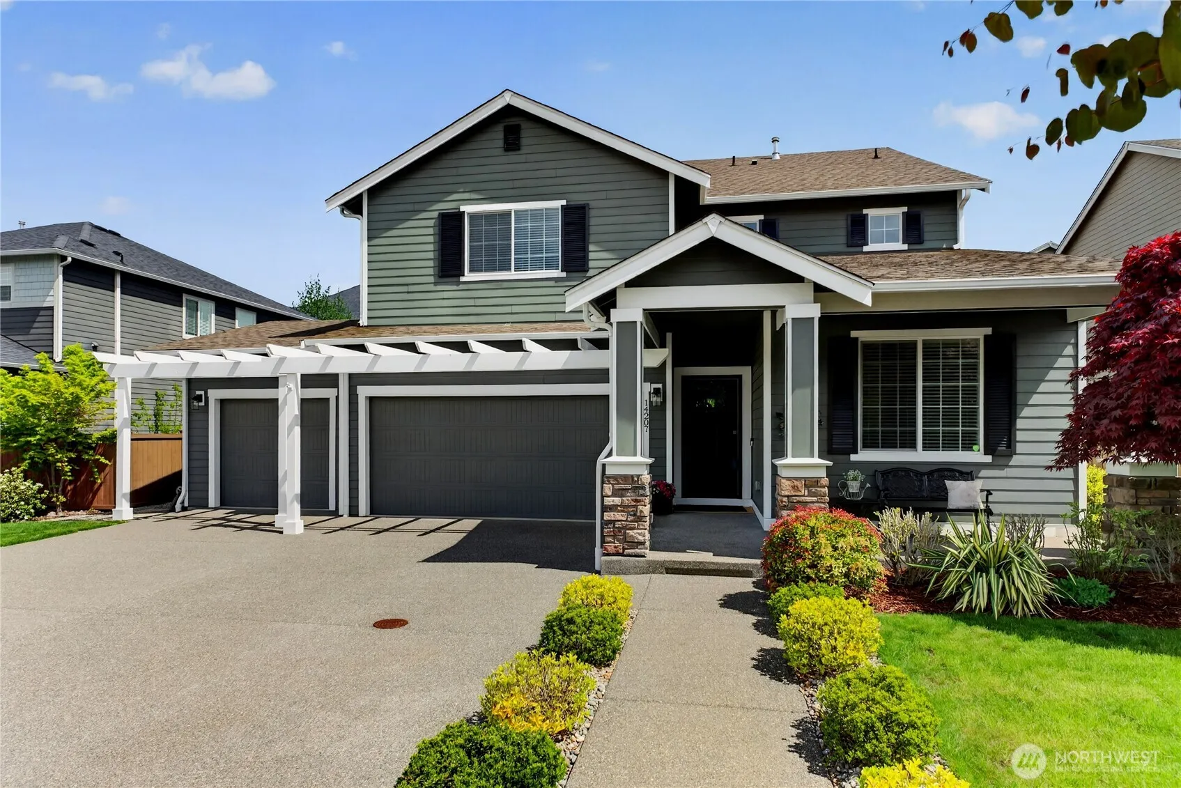 Property photo for 14207 Overlook Drive E, Bonney Lake