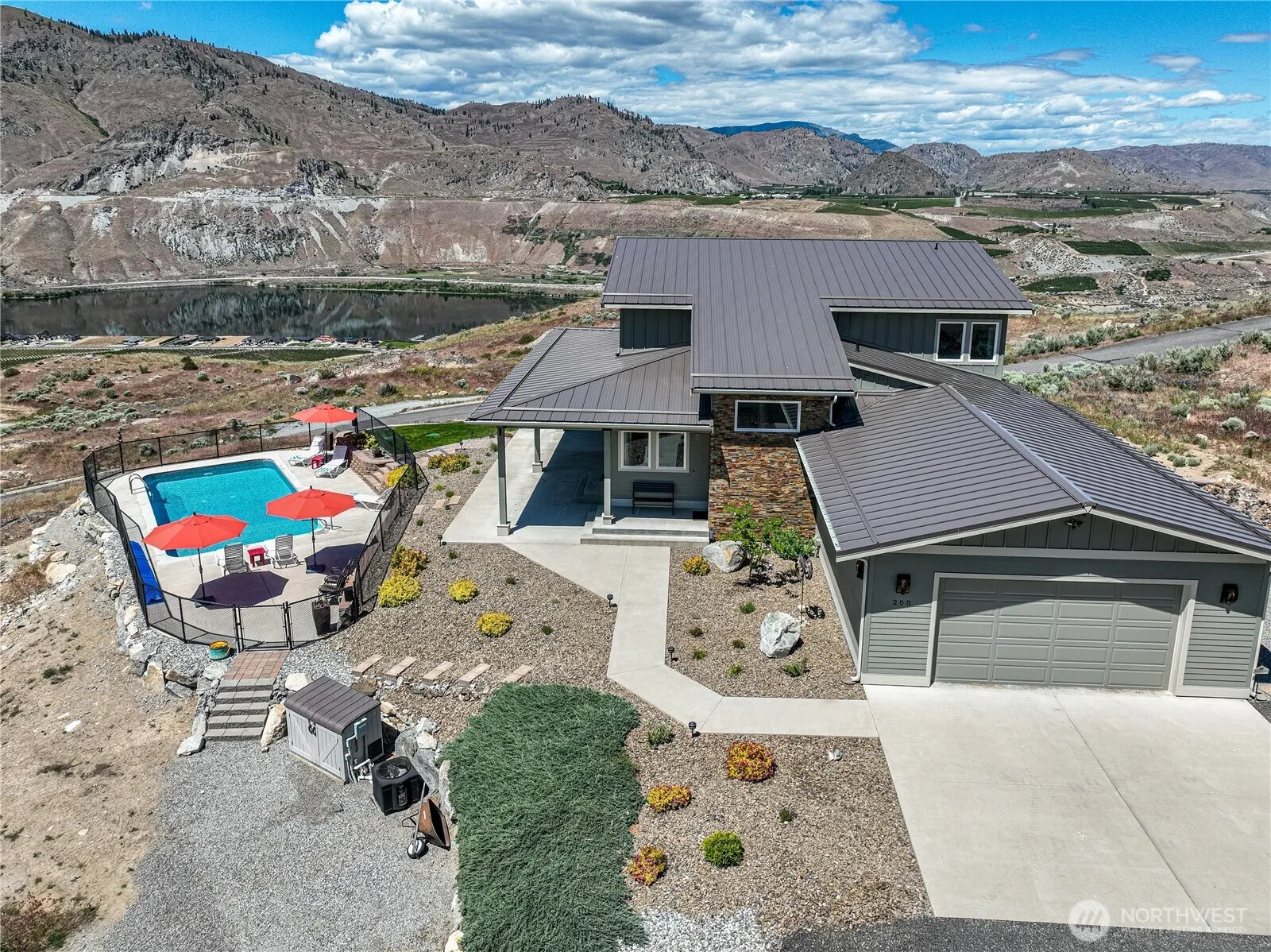 Property photo for 200 Ridge Road, Orondo photo 2