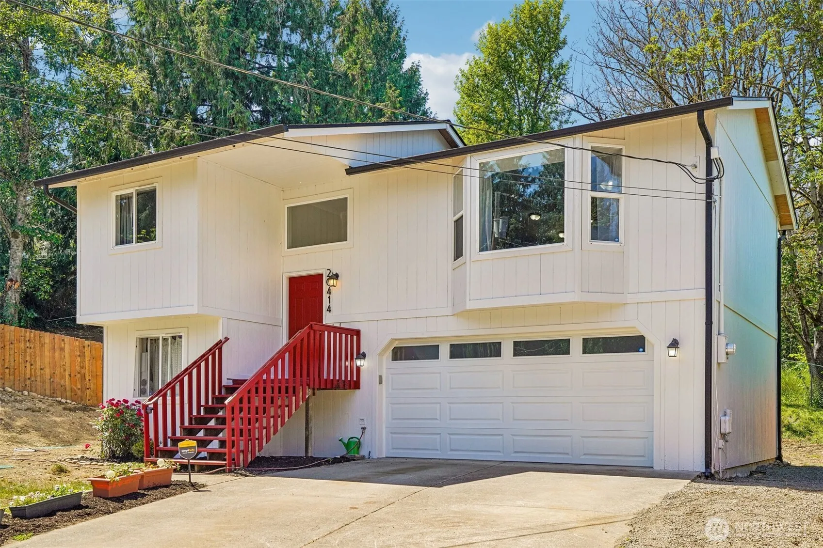 Property photo for 20414 La Rita Drive E, Bonney Lake photo 2