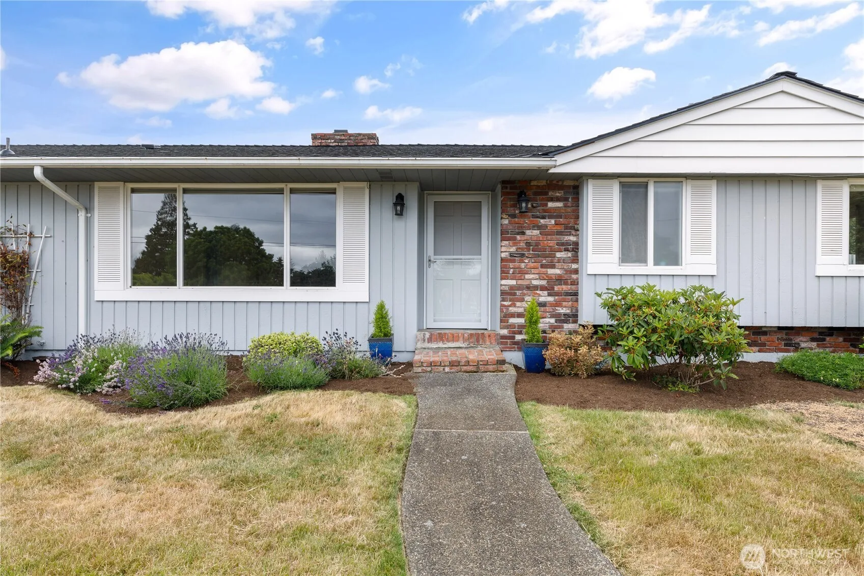 Property photo for 690 Maplewood Loop, Oak Harbor photo 3