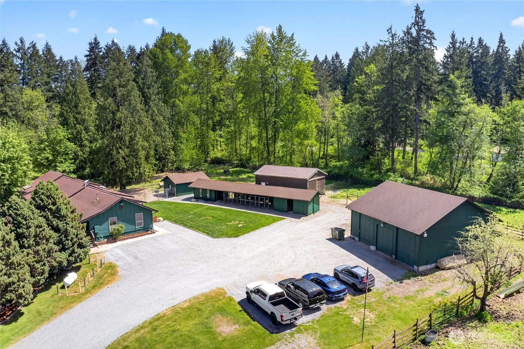 Property photo for 32113 98th Avenue E, Eatonville