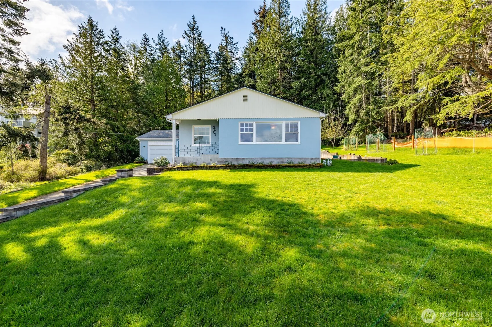 Property photo for 2601 17th Street, Anacortes photo 3