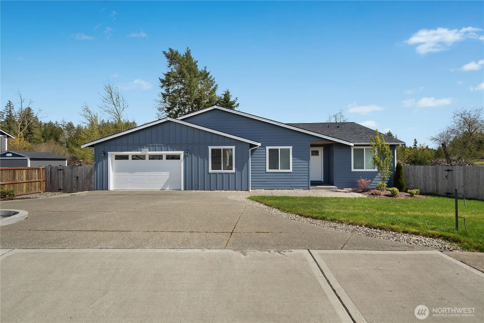 Property photo for 903 Cody Street Se, Rainier photo 2
