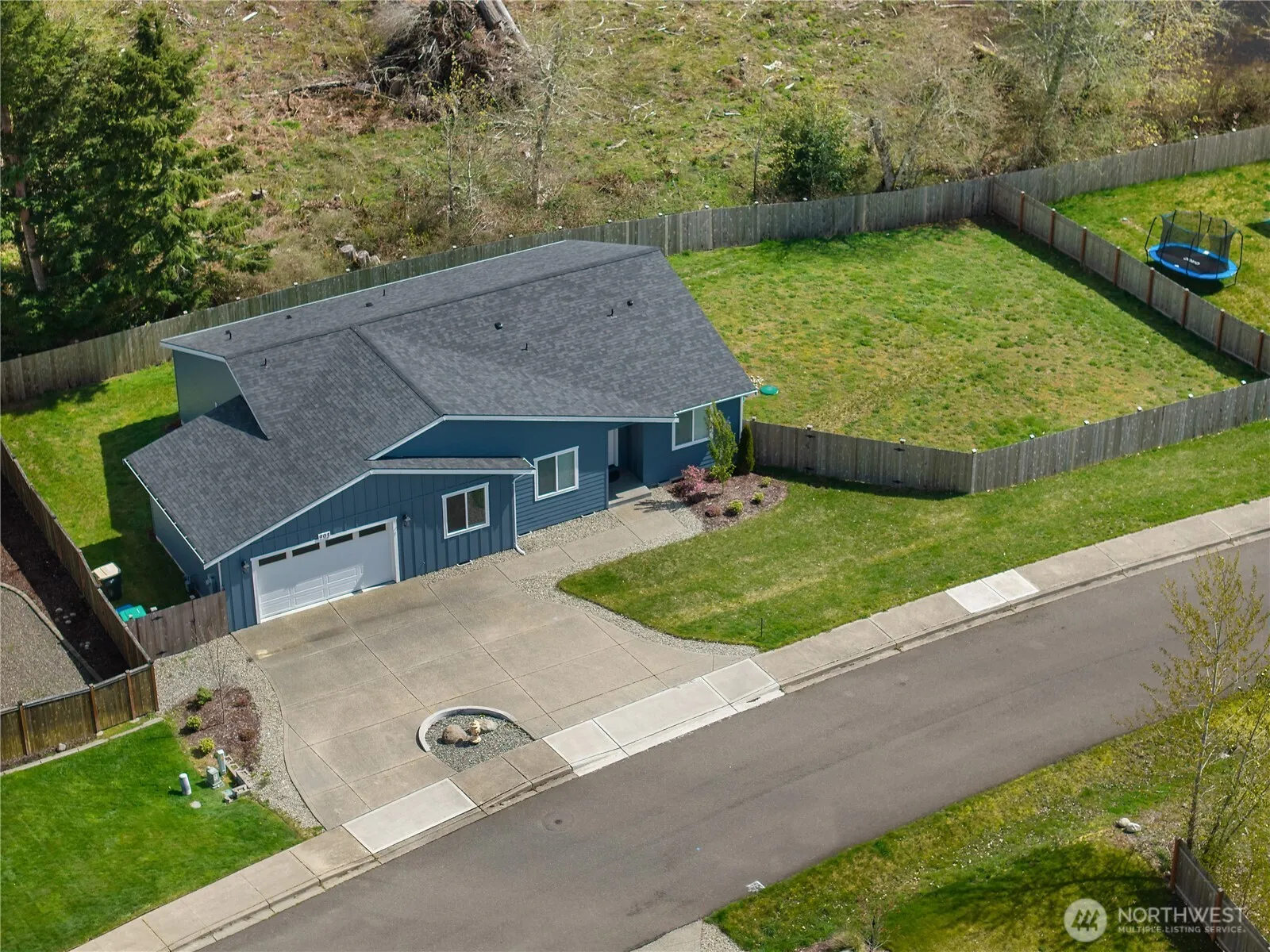 Property photo for 903 Cody Street Se, Rainier