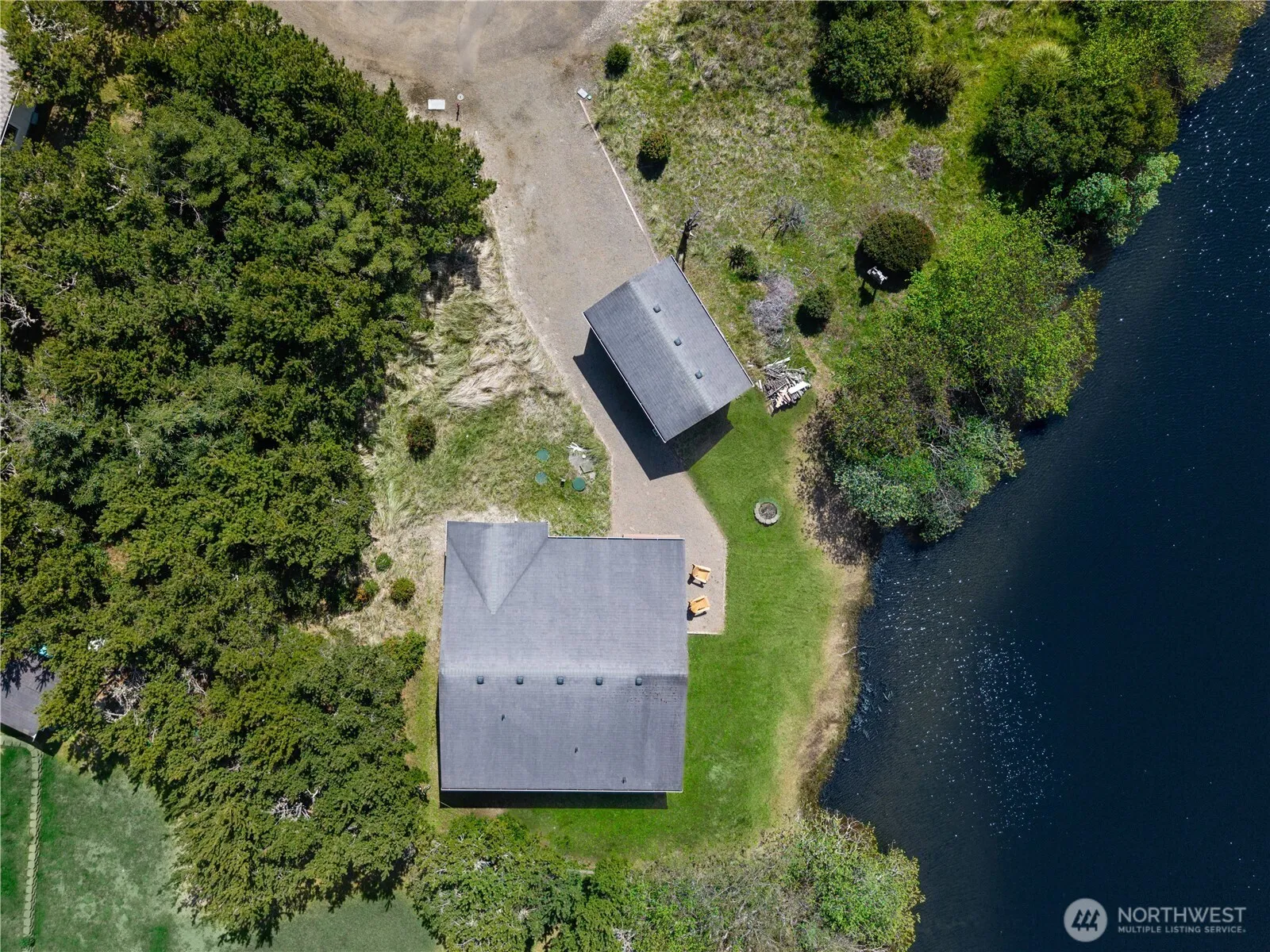 Property photo for 703 353rd Place, Ocean Park photo 4