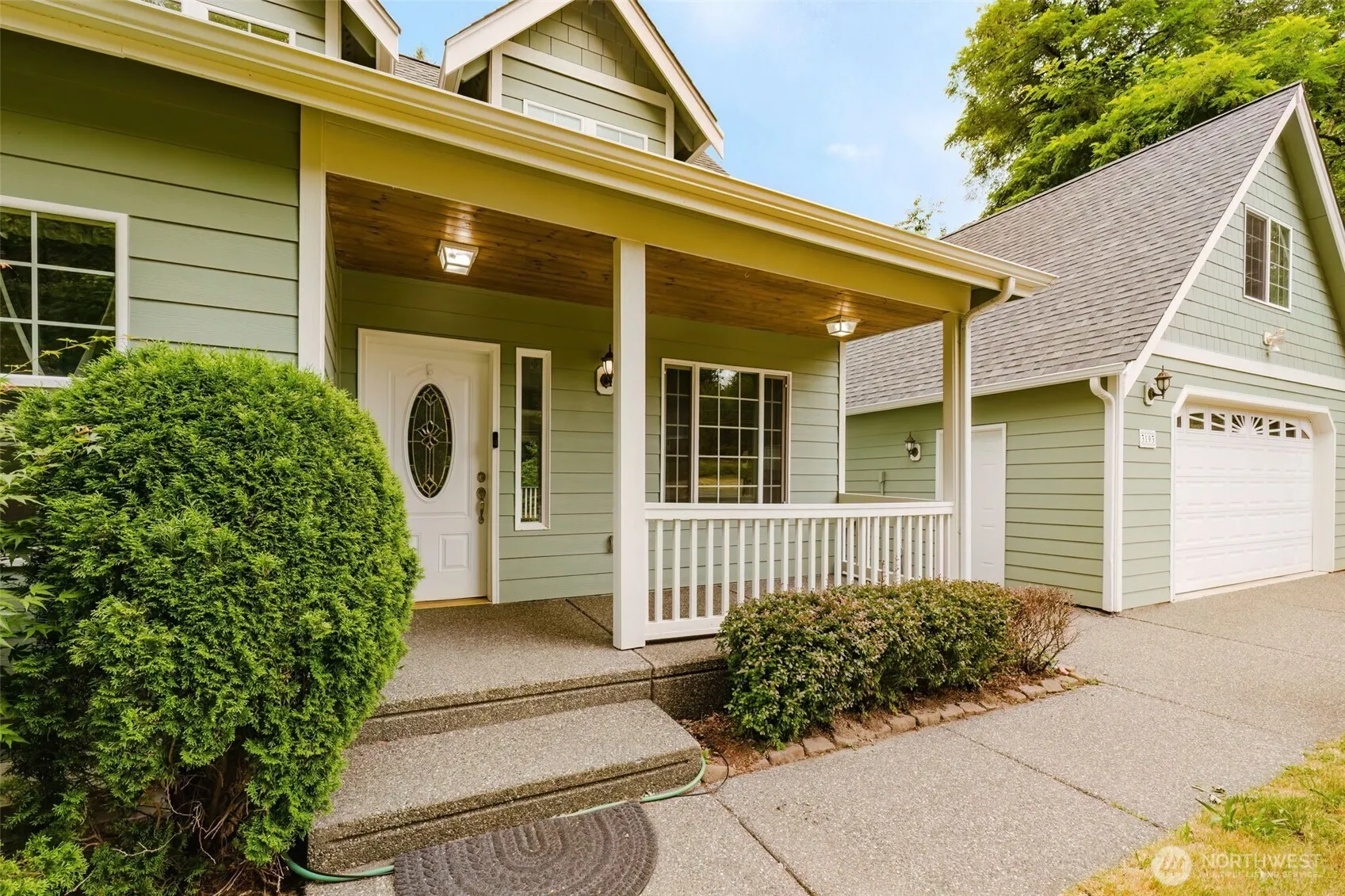 Property photo for 3193 Woods Road E, Port Orchard photo 5