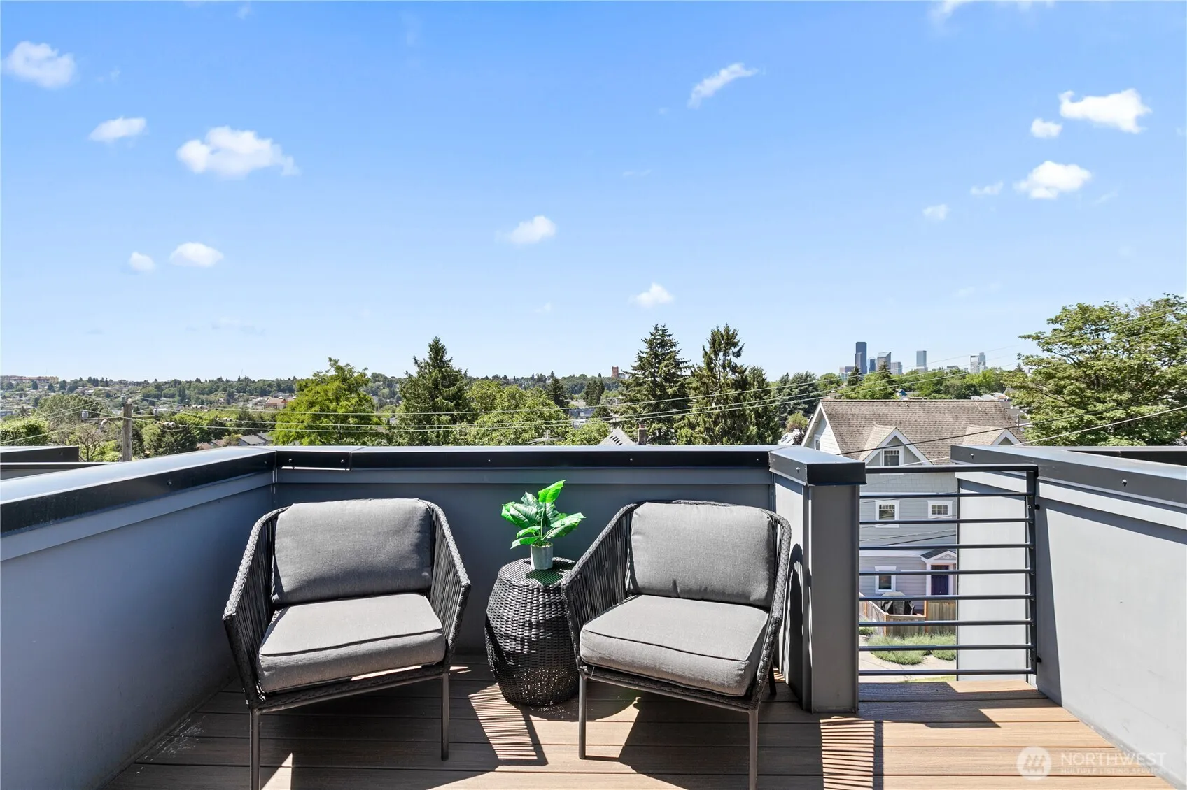 Property photo for 1310 Yakima Avenue S, Seattle