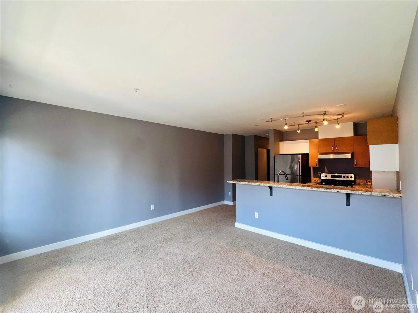Property photo for 2440 Western Avenue #602, Seattle photo 2