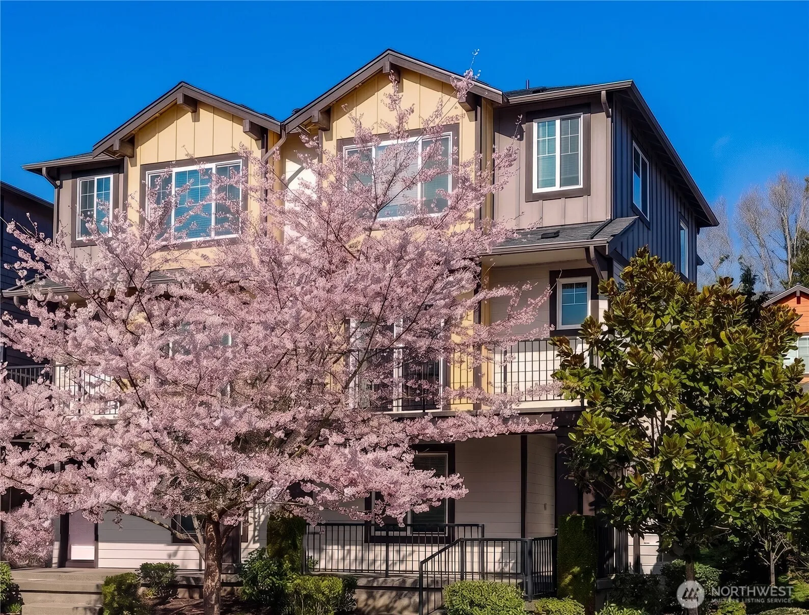 Property photo for 10357 156th Lane Ne #101, Redmond, WA 98052