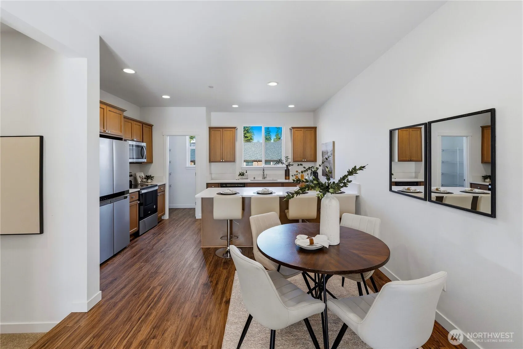 Property photo for 18128 1st Place Sw, Normandy Park photo 5