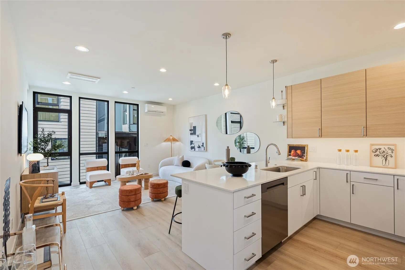 Property photo for 11231 Greenwood Avenue N #a, Seattle photo 3