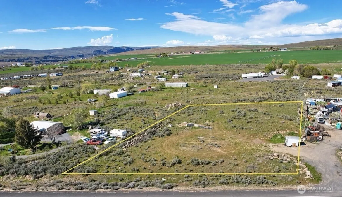 Property photo for 1404 E Hwy 28, Soap Lake