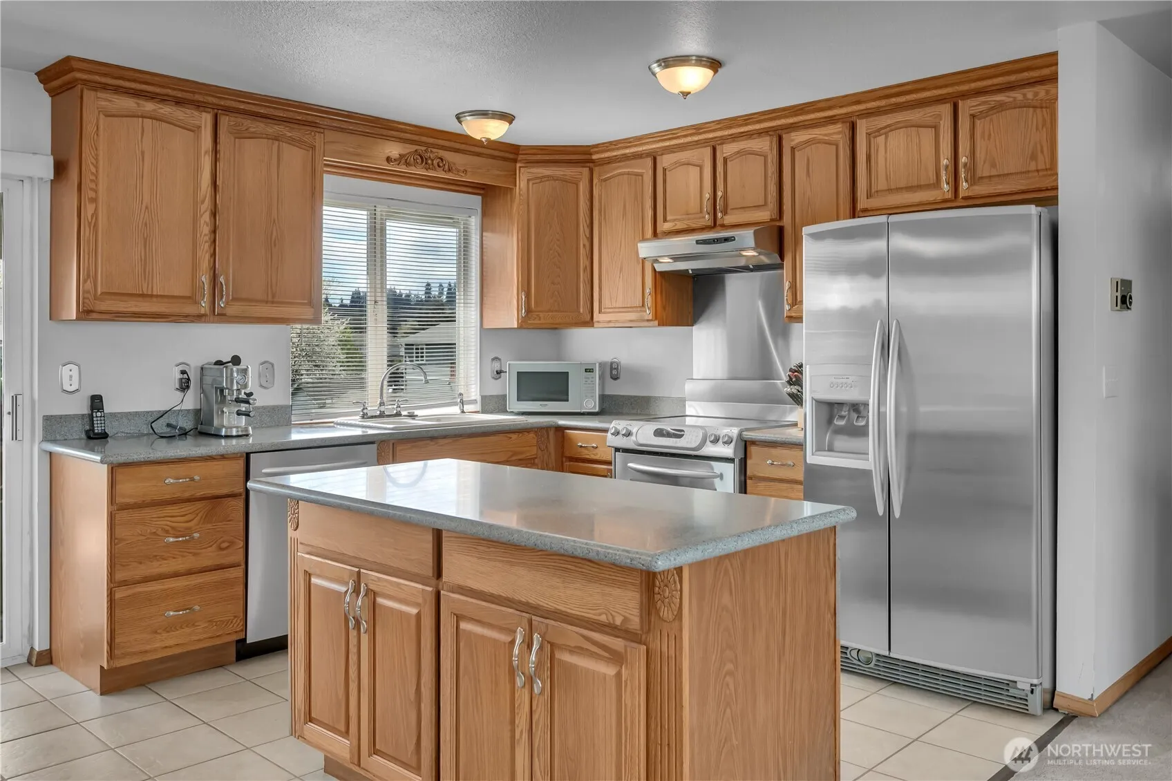 Property photo for 115 3rd Avenue Nw, Pacific photo 4