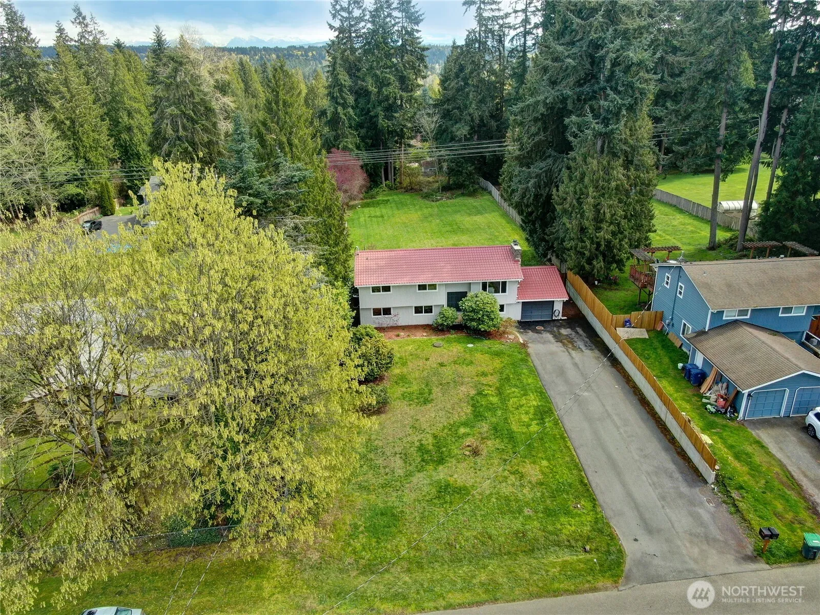 Property photo for 21023 46th Avenue Se, Bothell photo 2