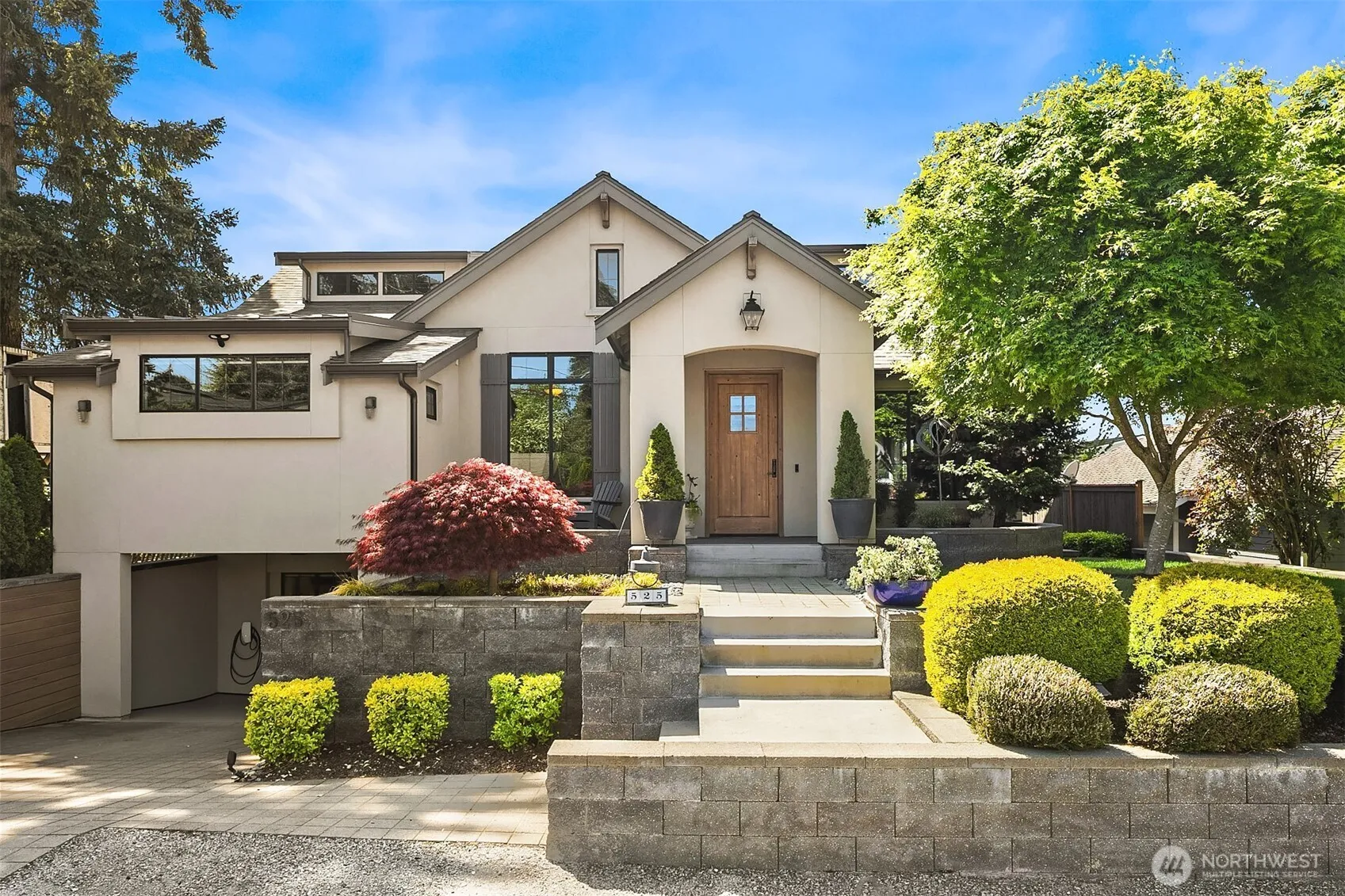 525 16th Avenue W, Kirkland