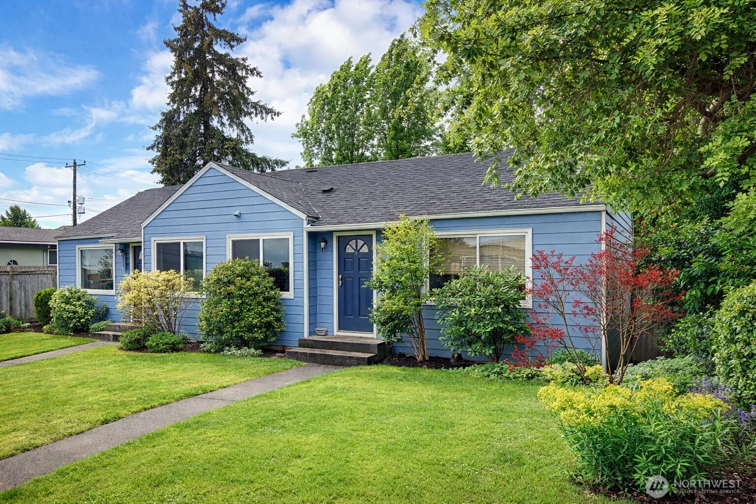 Property photo for 2517 - 2519 E Pike Street, Seattle photo 4