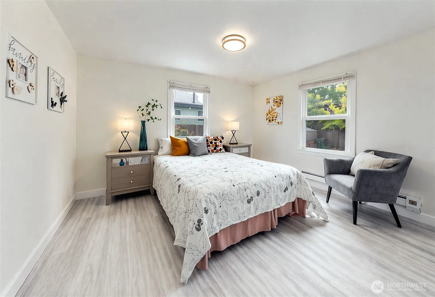 Property photo for 2517 - 2519 E Pike Street, Seattle photo 3