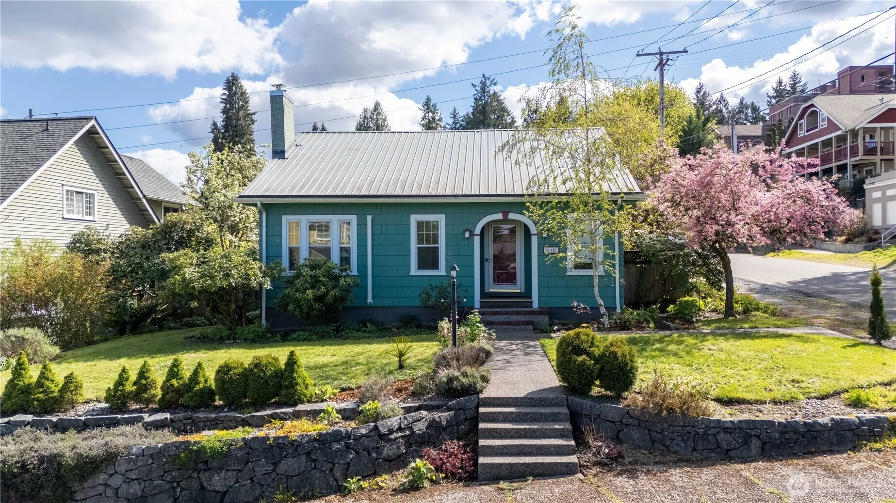 Property photo for 819 Midway Avenue Nw, Olympia photo 3