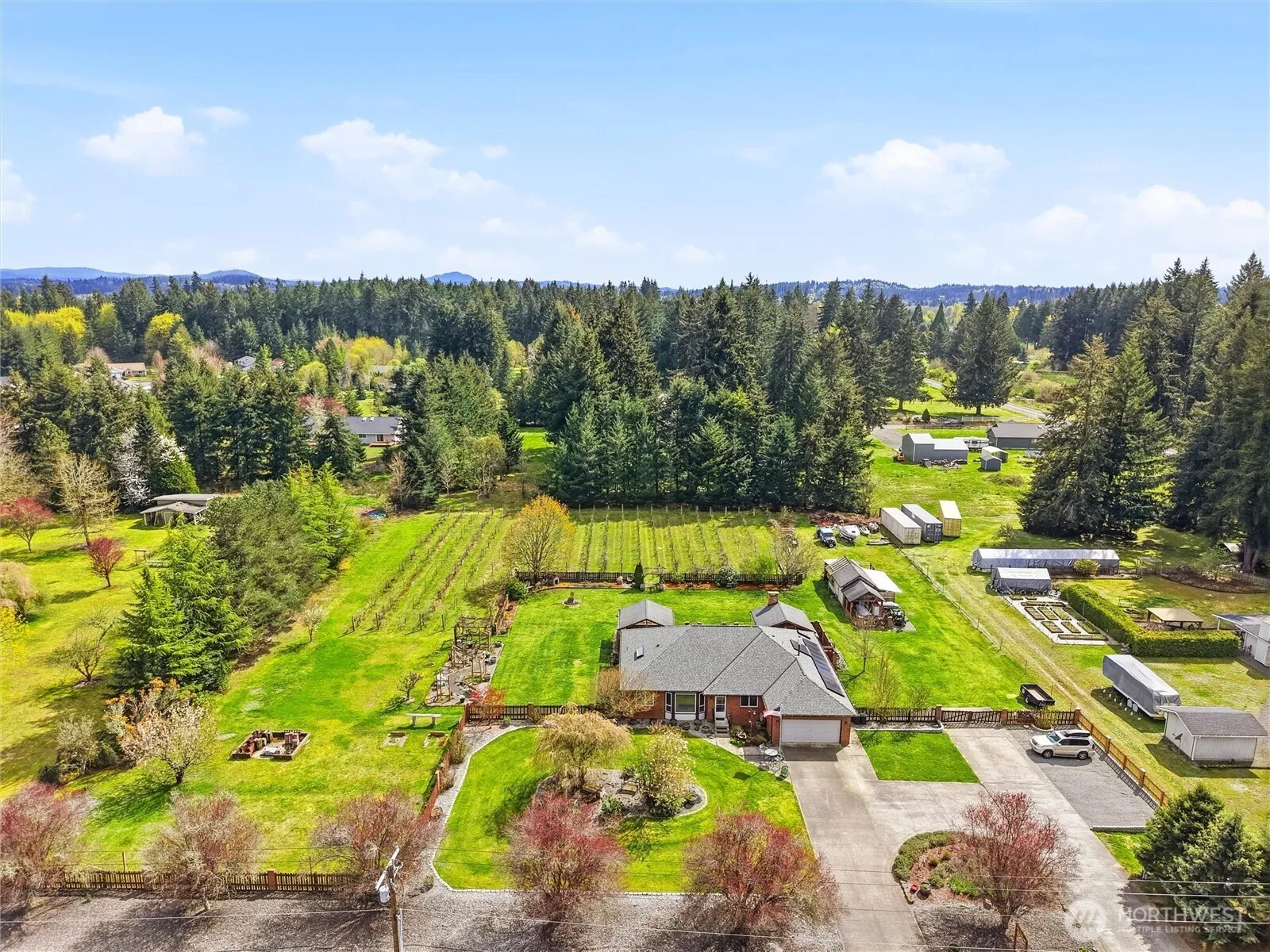 Property photo for 3135 74th Avenue Se, Olympia photo 2
