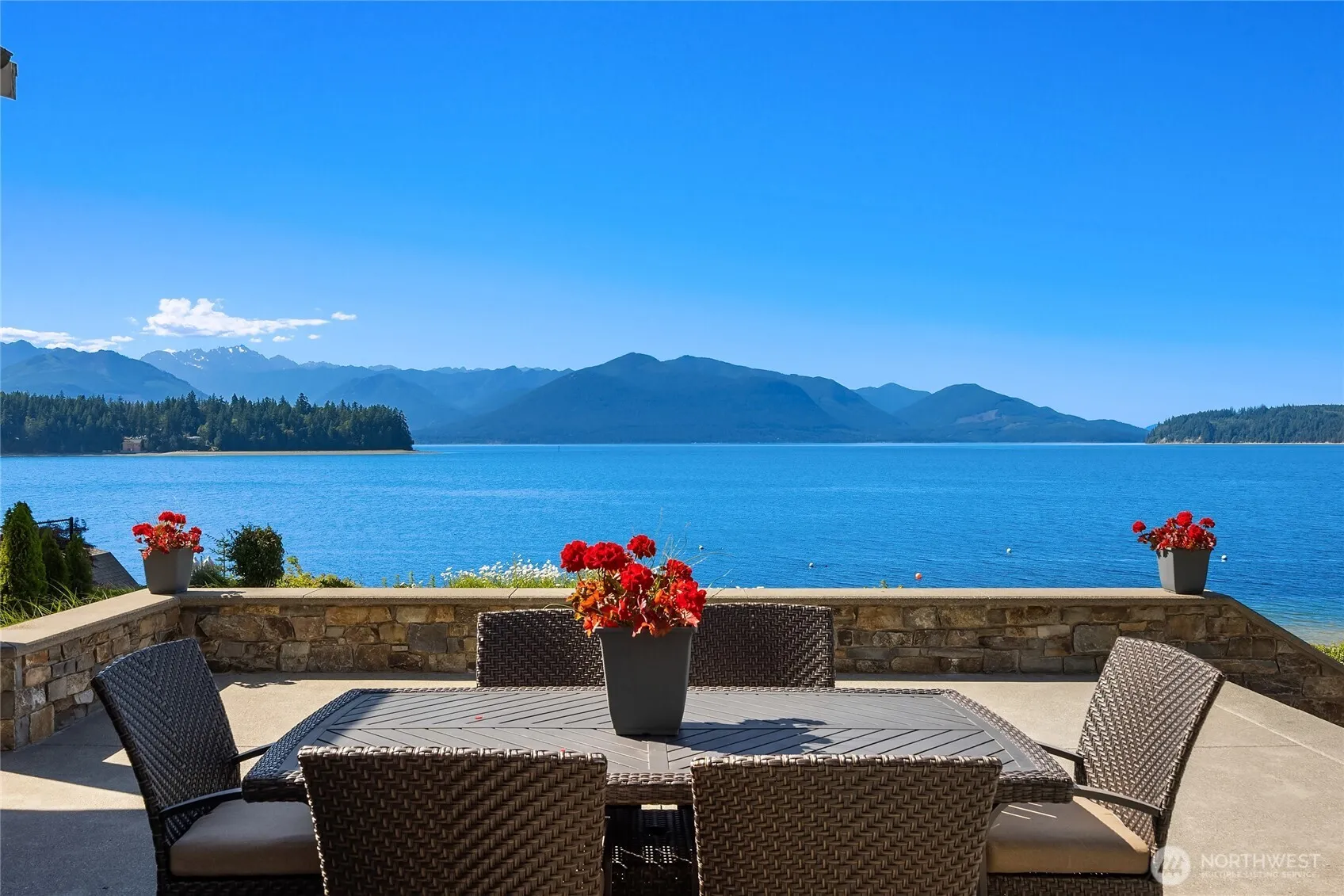 Property photo for 13282 Seabeck Hwy Nw, Seabeck