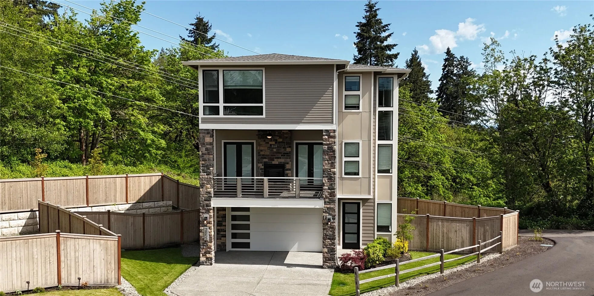 Property photo for 3853 95th Avenue E, Edgewood