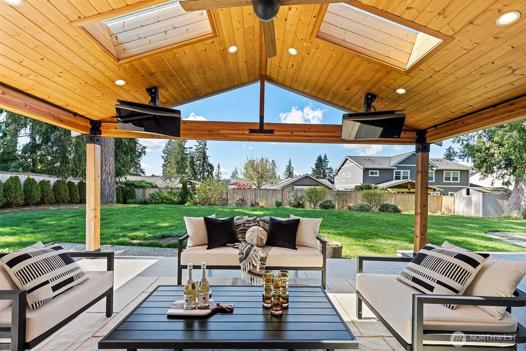 1465 185th Avenue Ne, Bellevue