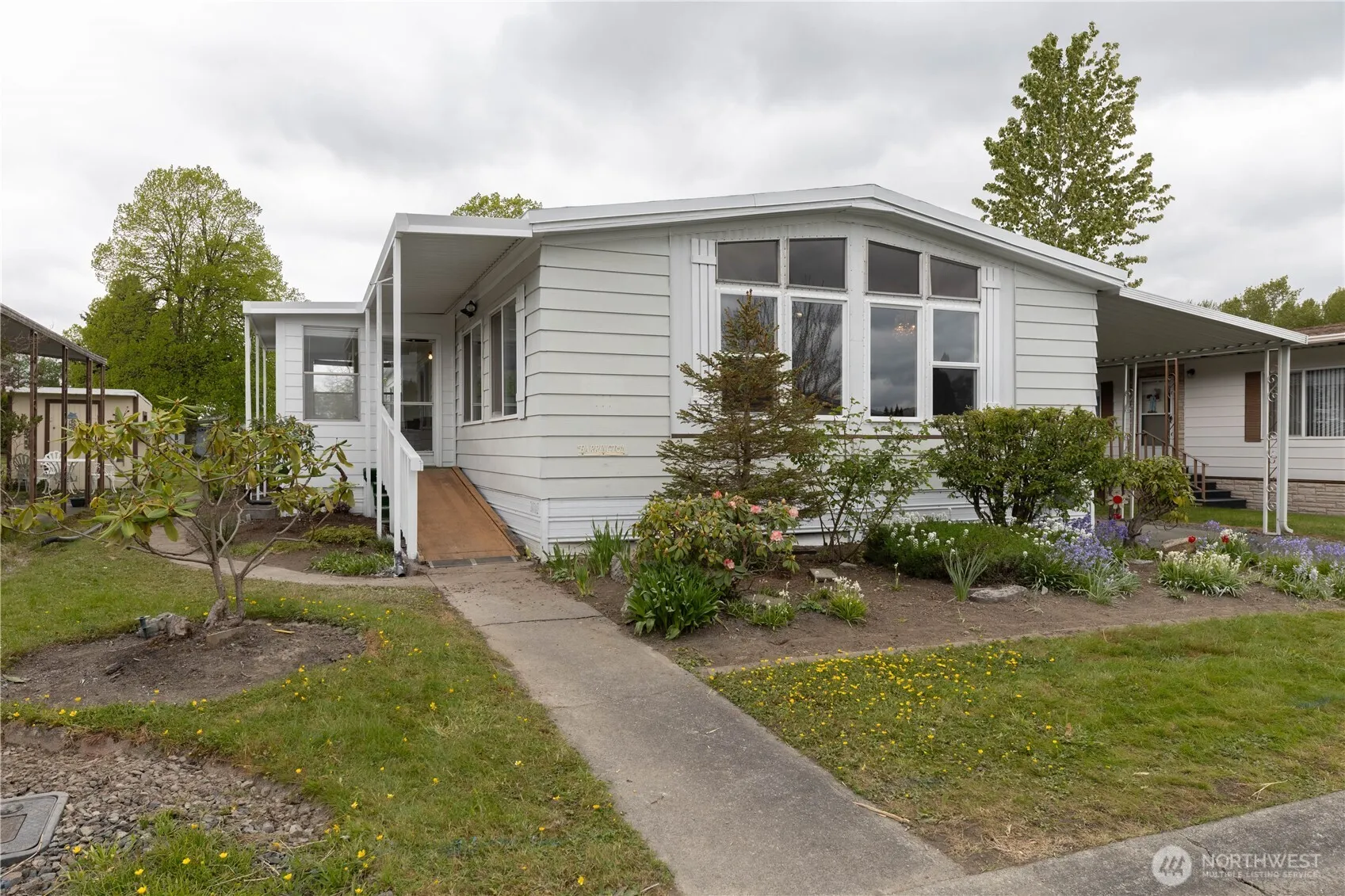 Property photo for 2725 E Fir Street #112, Mount Vernon