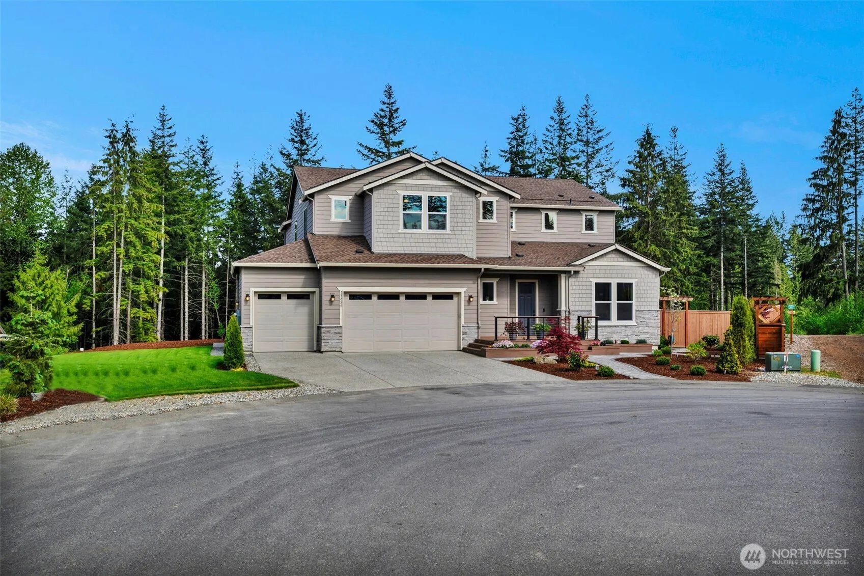 Property photo for 13824 127th Street Ne, Lake Stevens
