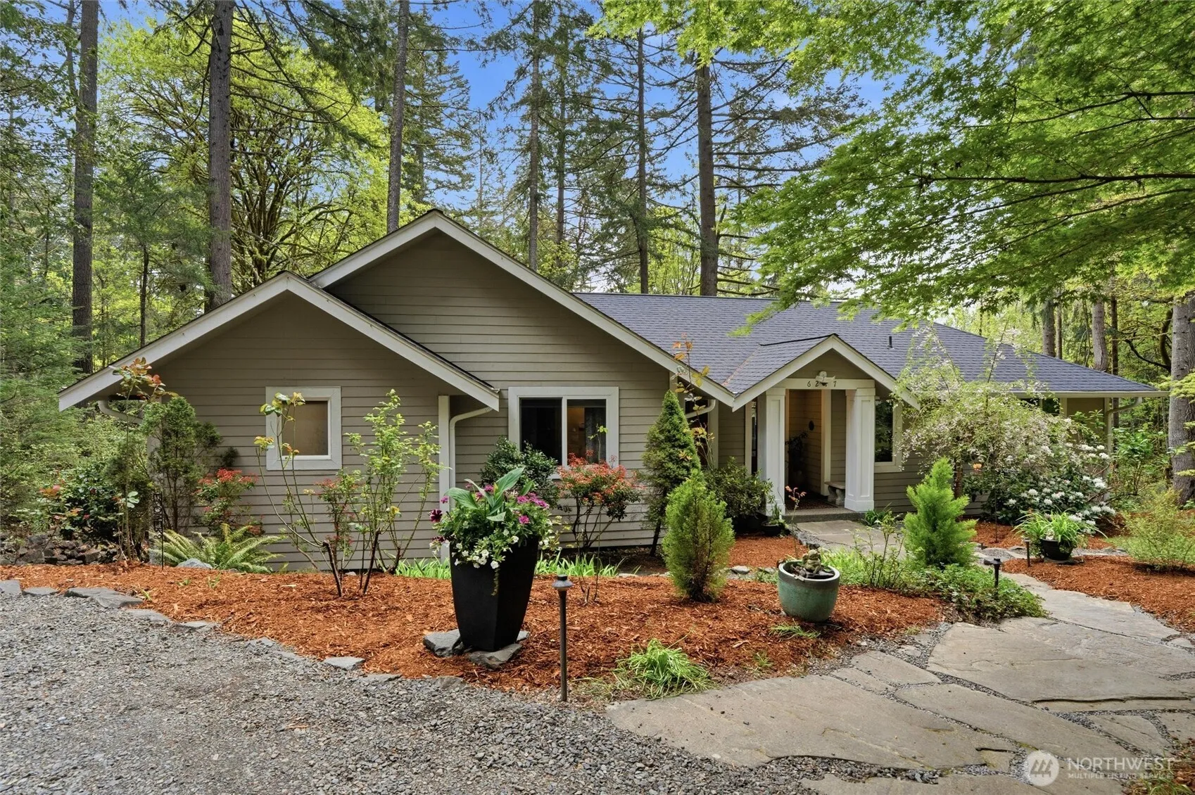 Property photo for 6217 76th Ave. Ct. Nw, Gig Harbor photo 4