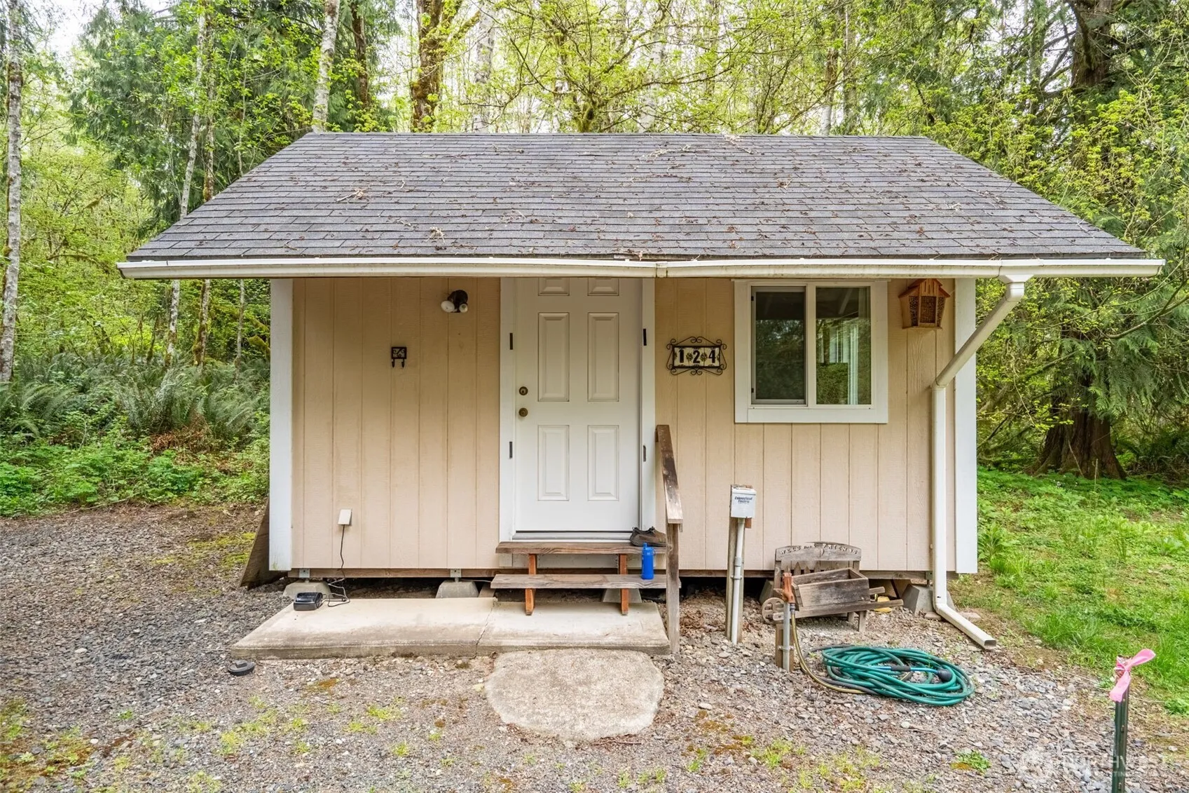 Property photo for 124 Raydel Drive, Mossyrock