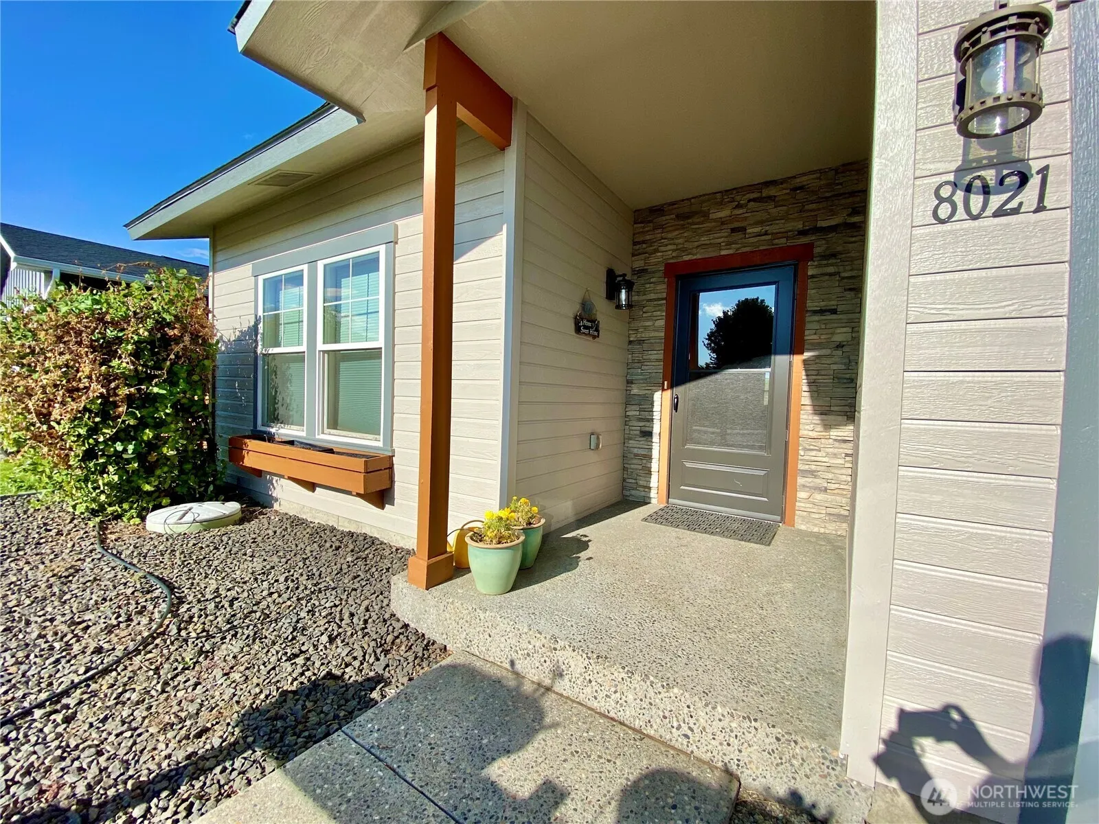 Property photo for 8021 Vialago Parkway, Zillah