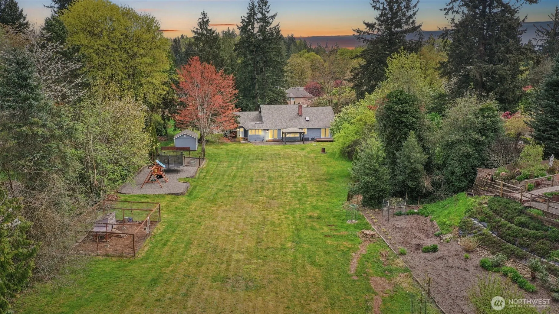 Property photo for 13232 Robinhood Lane, Snohomish photo 2