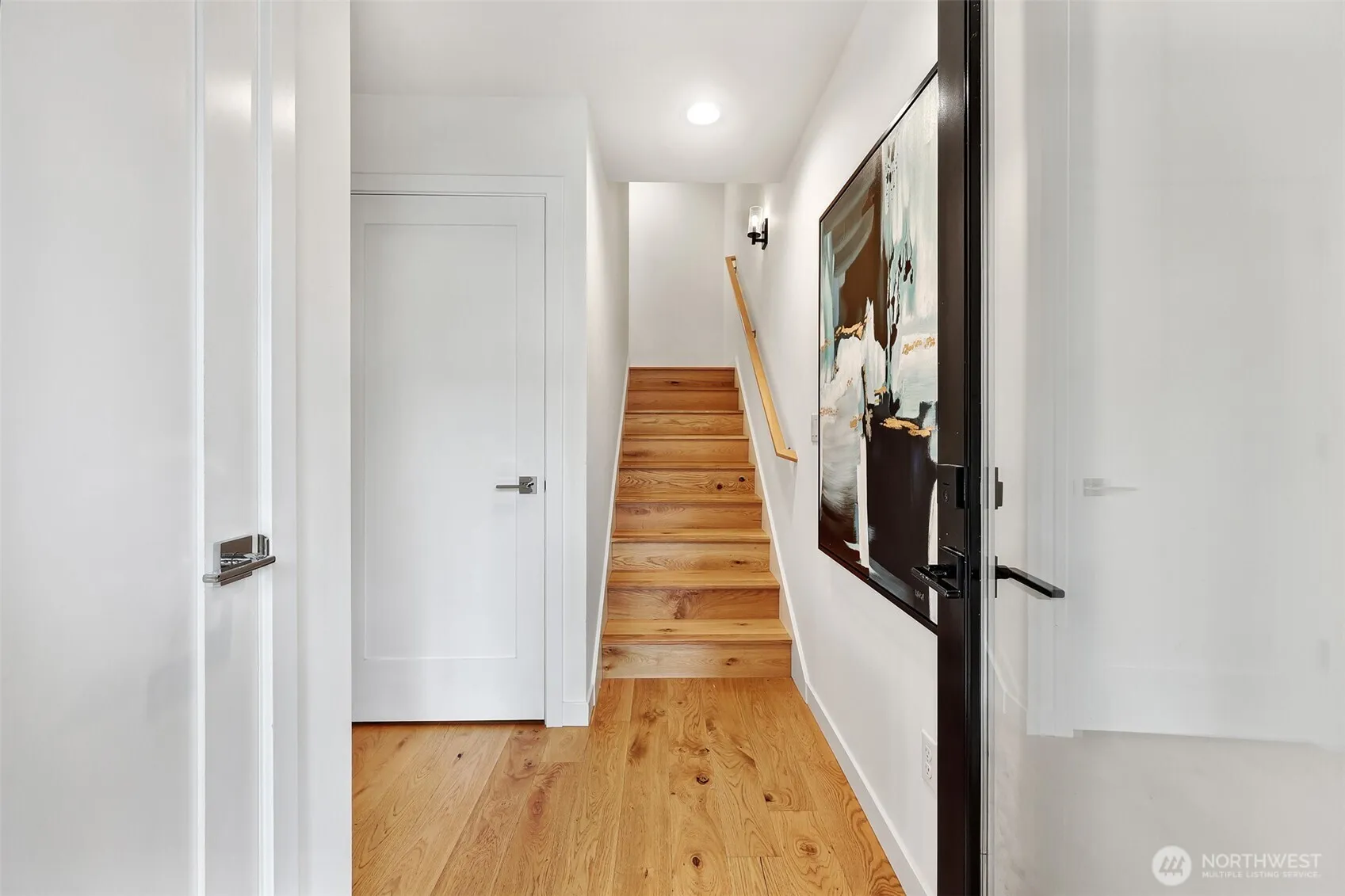 Property photo for 2366 Franklin Avenue E #b, Seattle photo 5