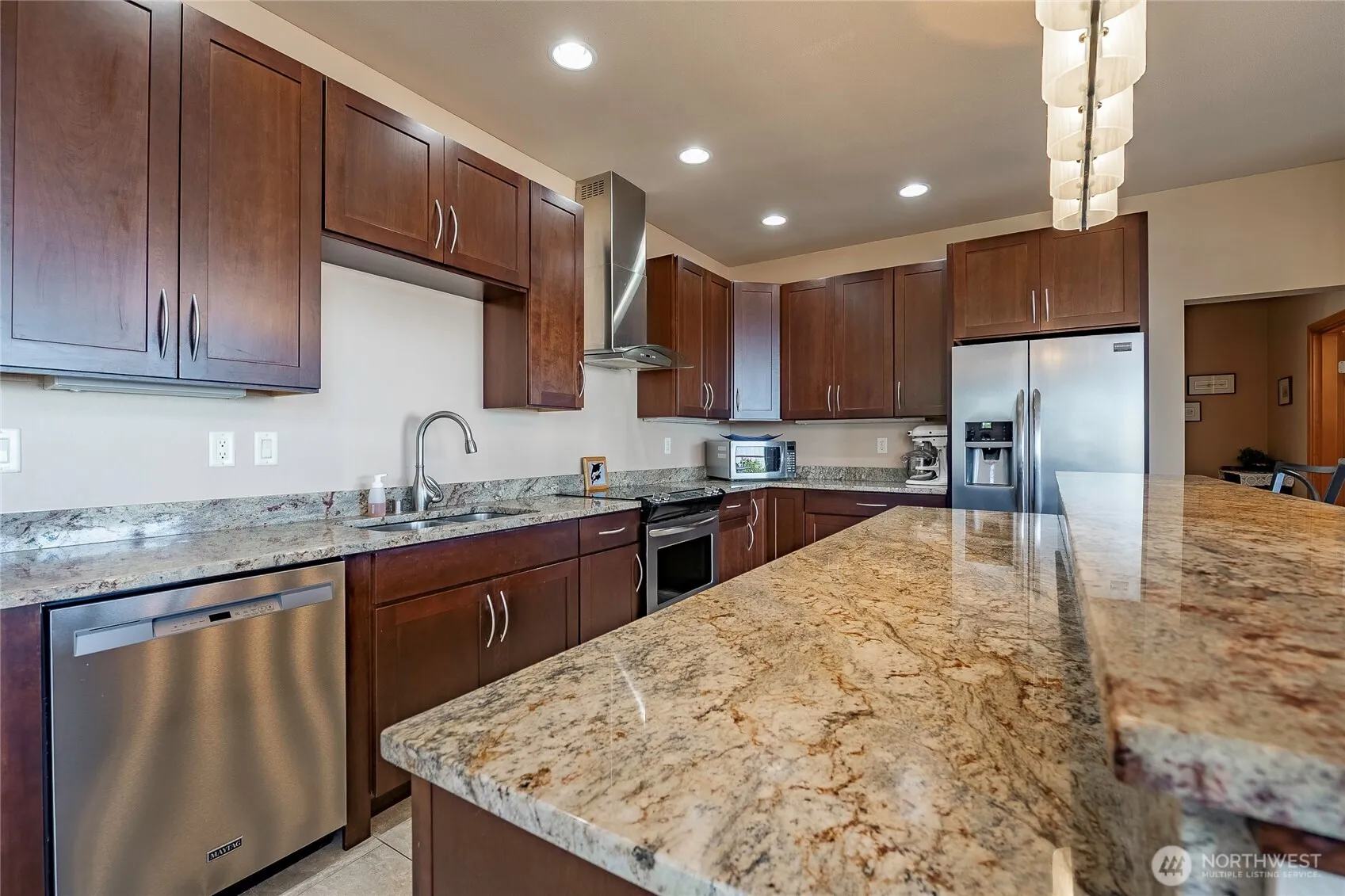 Property photo for 8285 Sunset Street, Blaine photo 5