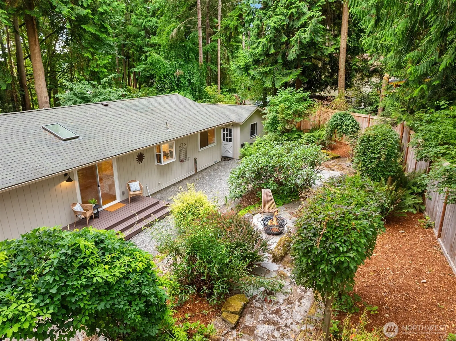 Property photo for 9820 Ne Beach Crest Drive, Bainbridge Island photo 3