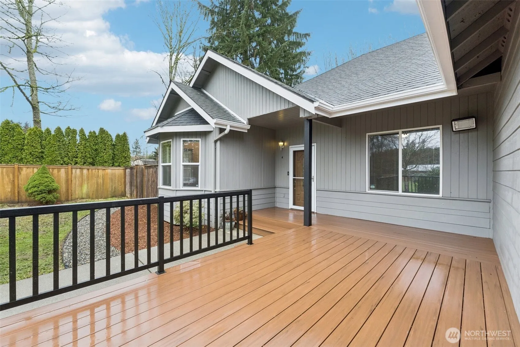 Property photo for 17214 Snohomish Avenue, Snohomish photo 2