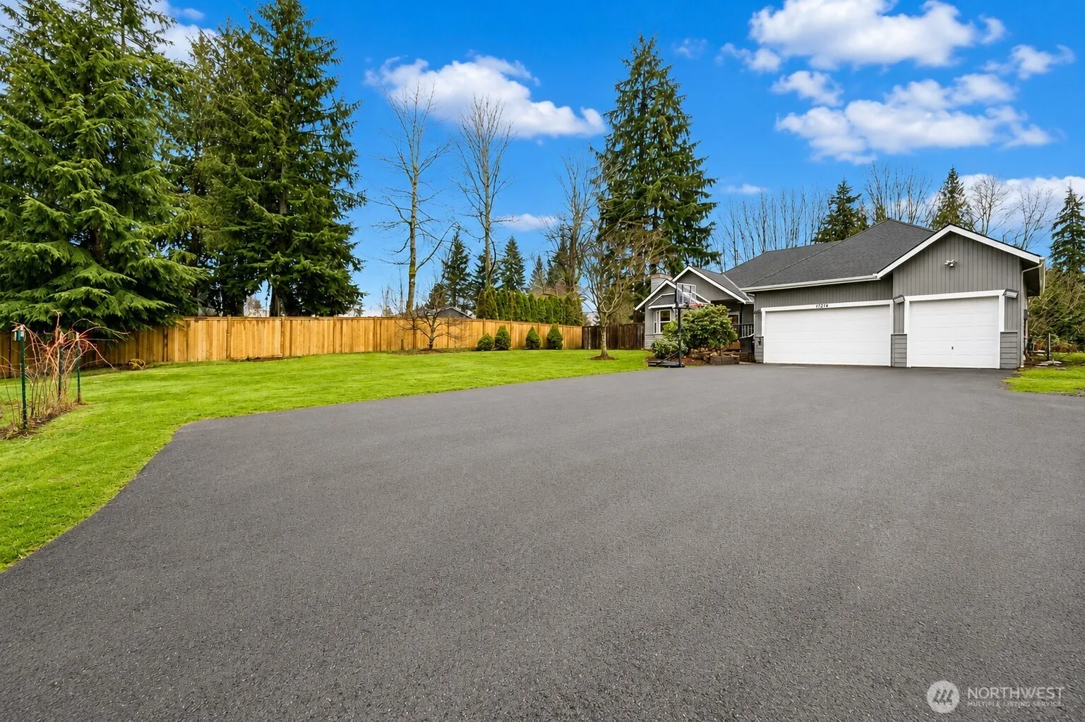 Property photo for 17214 Snohomish Avenue, Snohomish